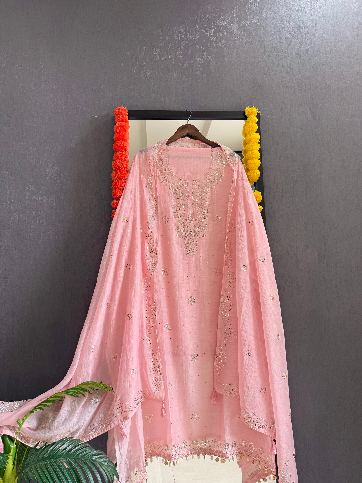 Luxurious Mul chanderi mukaish suit