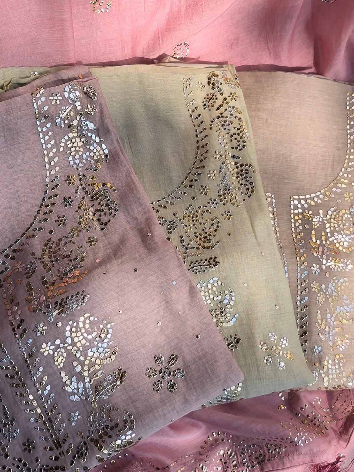 Luxurious Mul chanderi mukaish suit