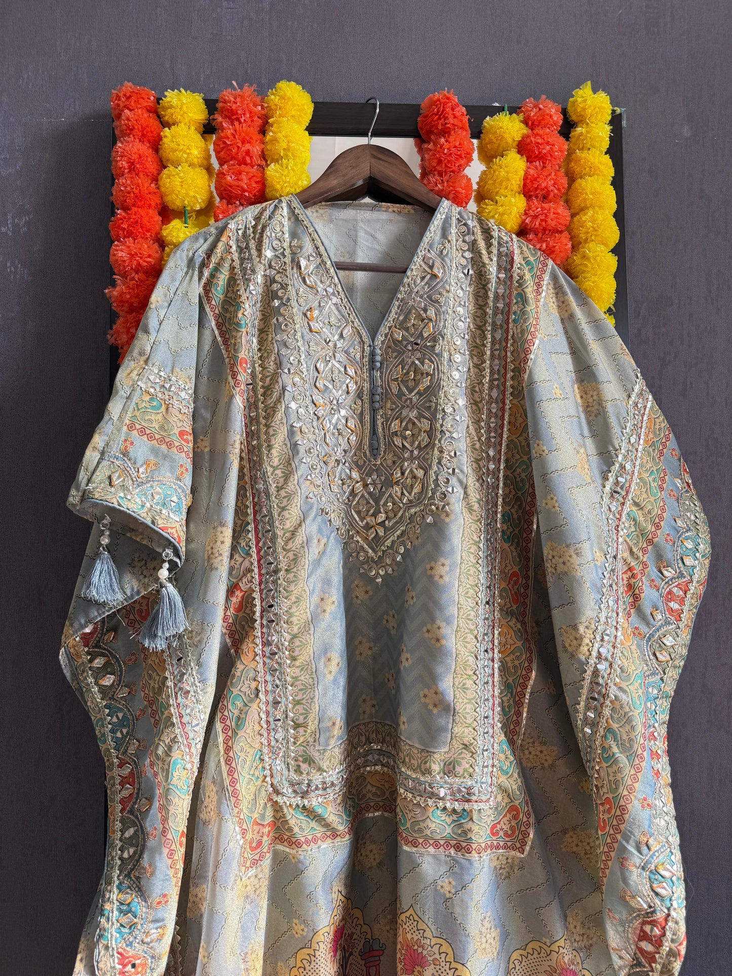 Gotapatti Tissue silk kaftan set