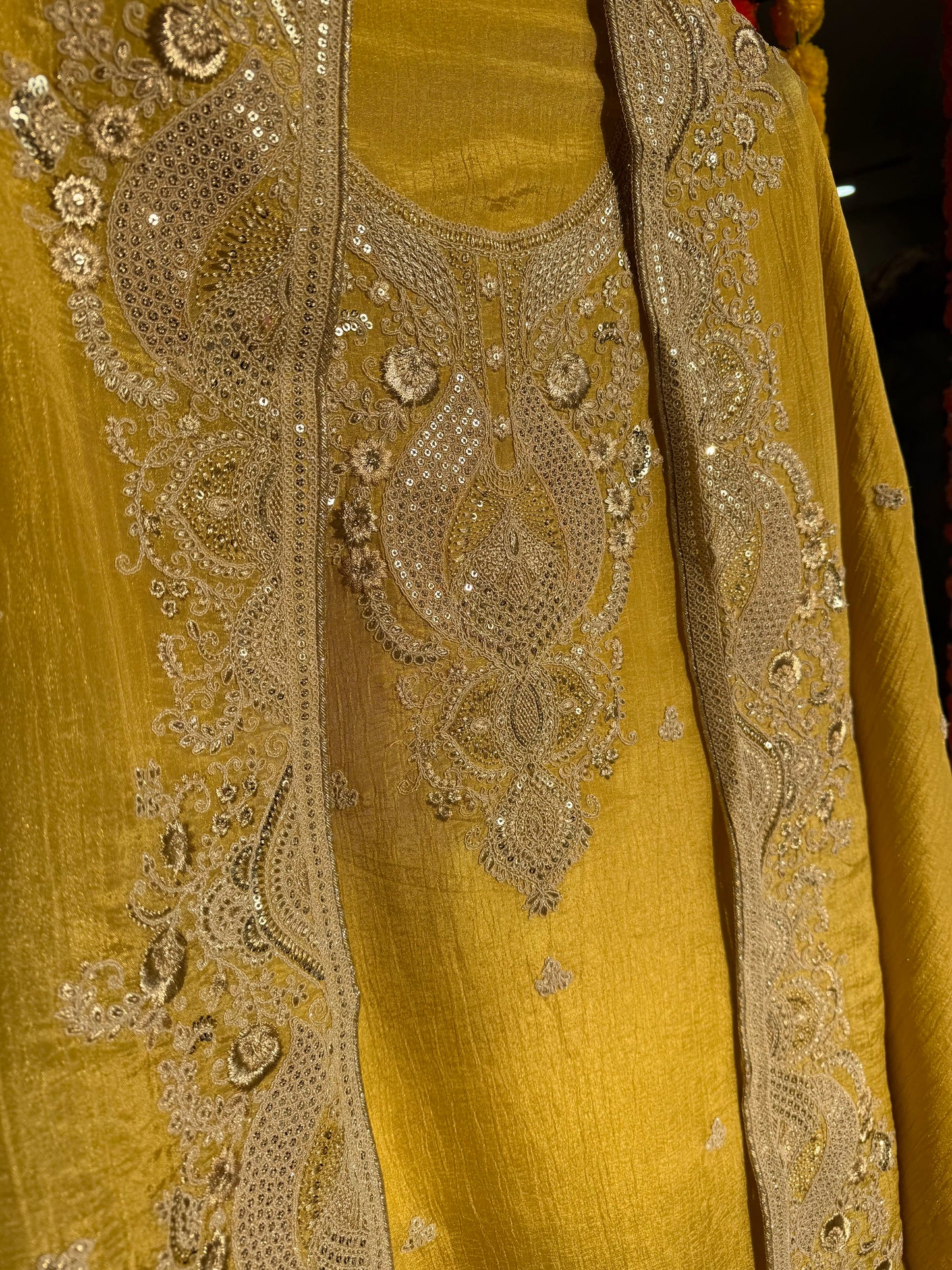 Luxurious soft Crush Tissue silk suit