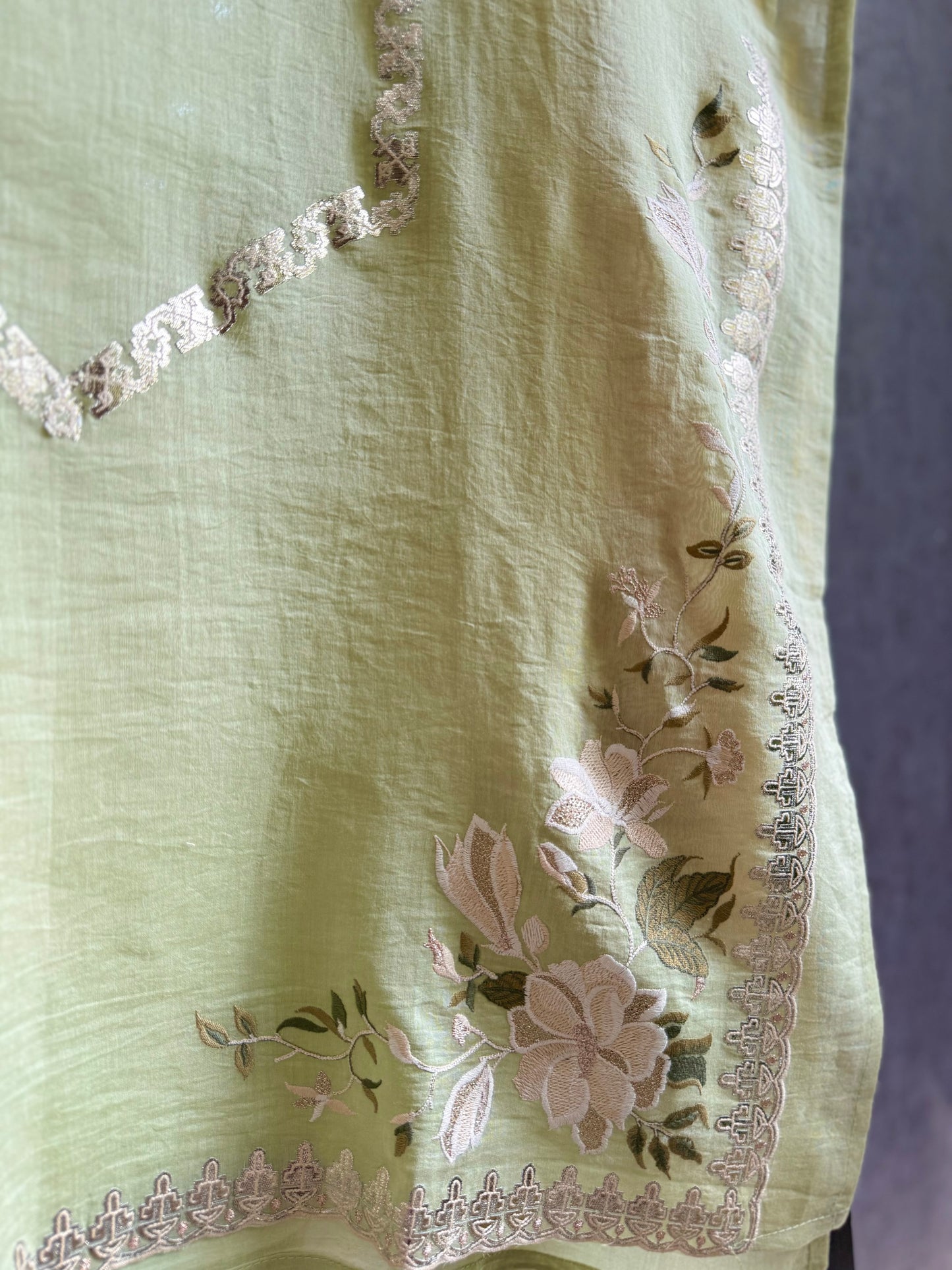 Luxurious Mul chanderi gold appliqué work suit