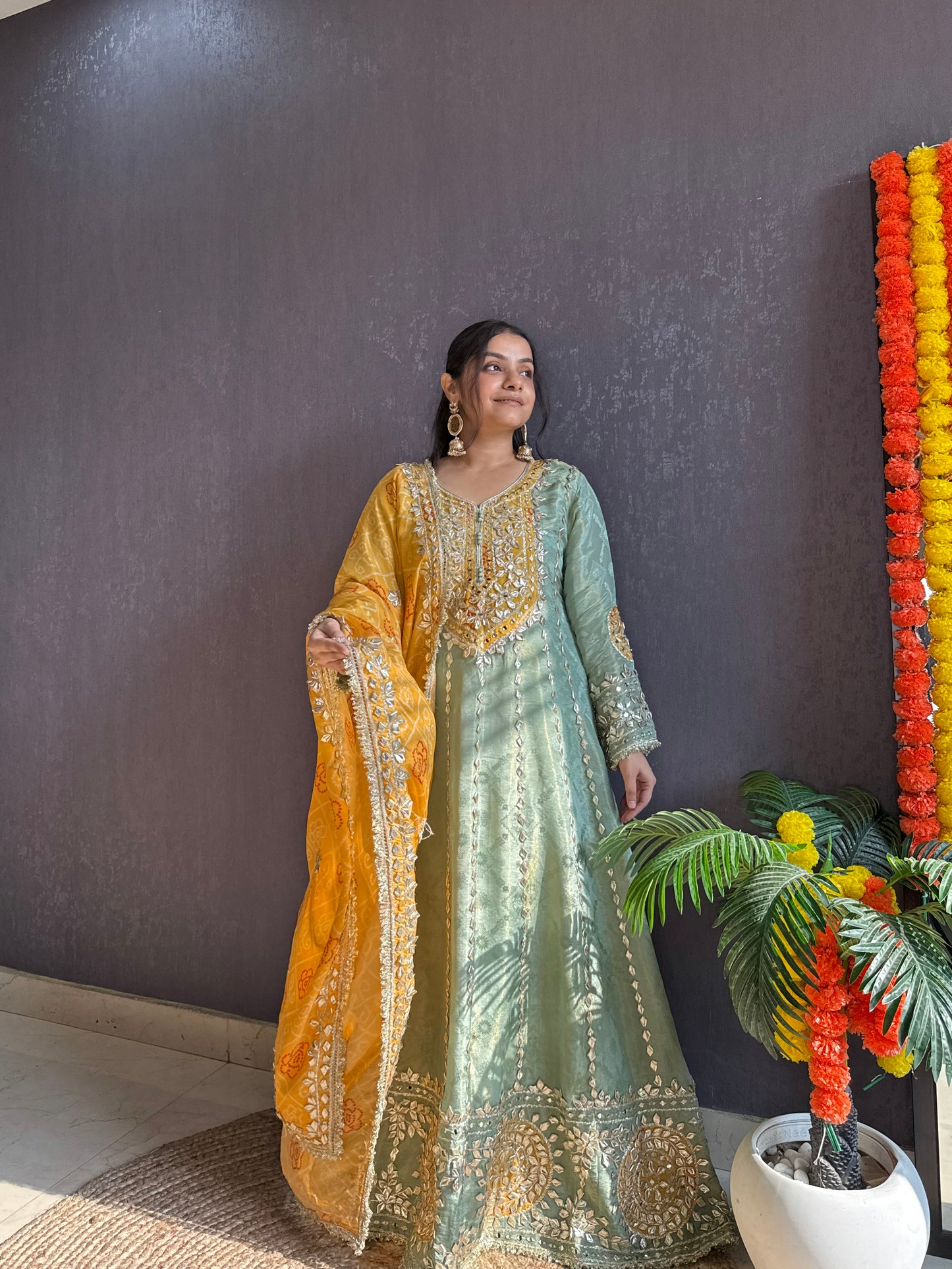Luxurious Bandhani gotapatti anarkali set