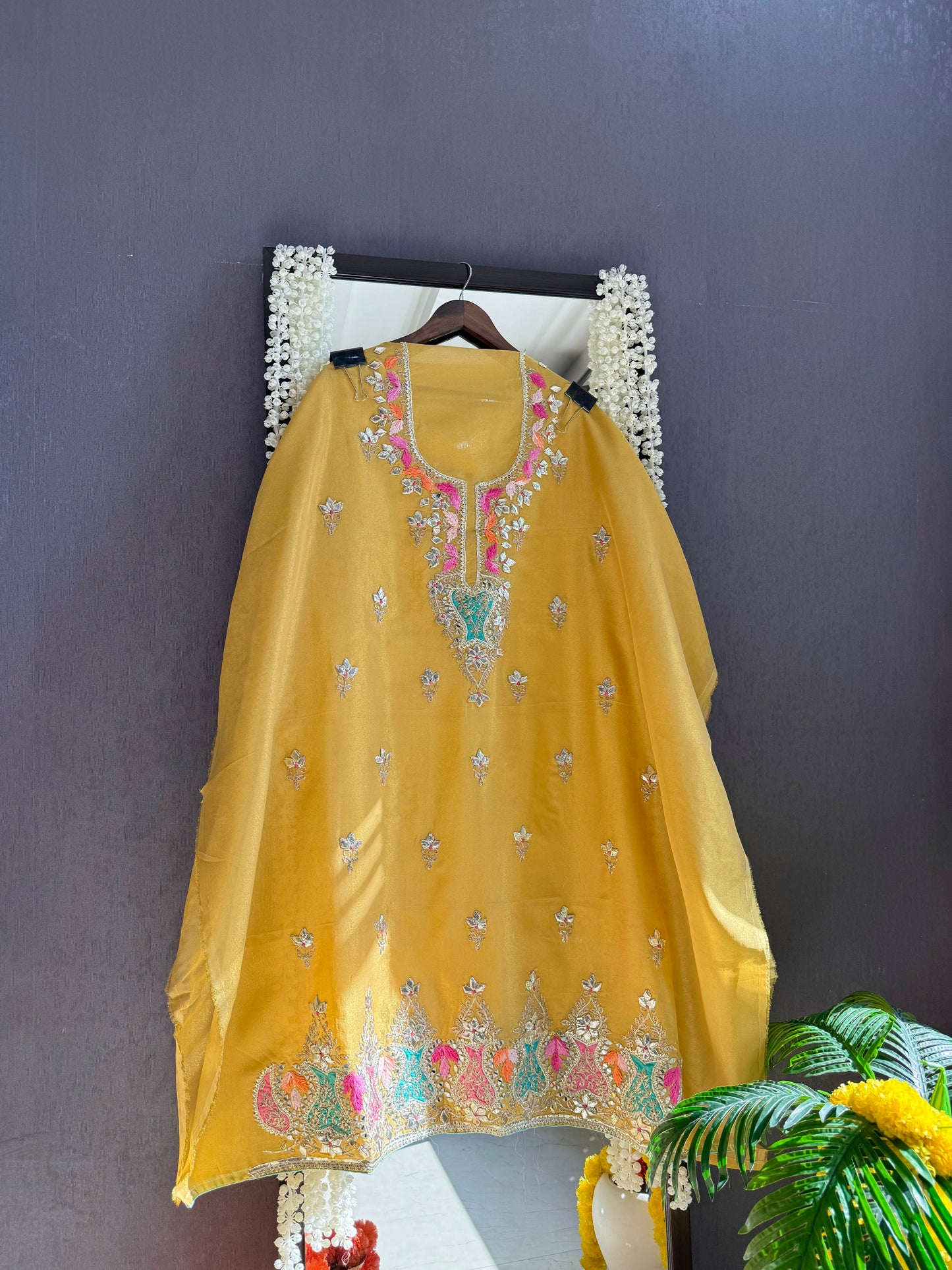 Luxurious Gotapatti Tissue silk suit
