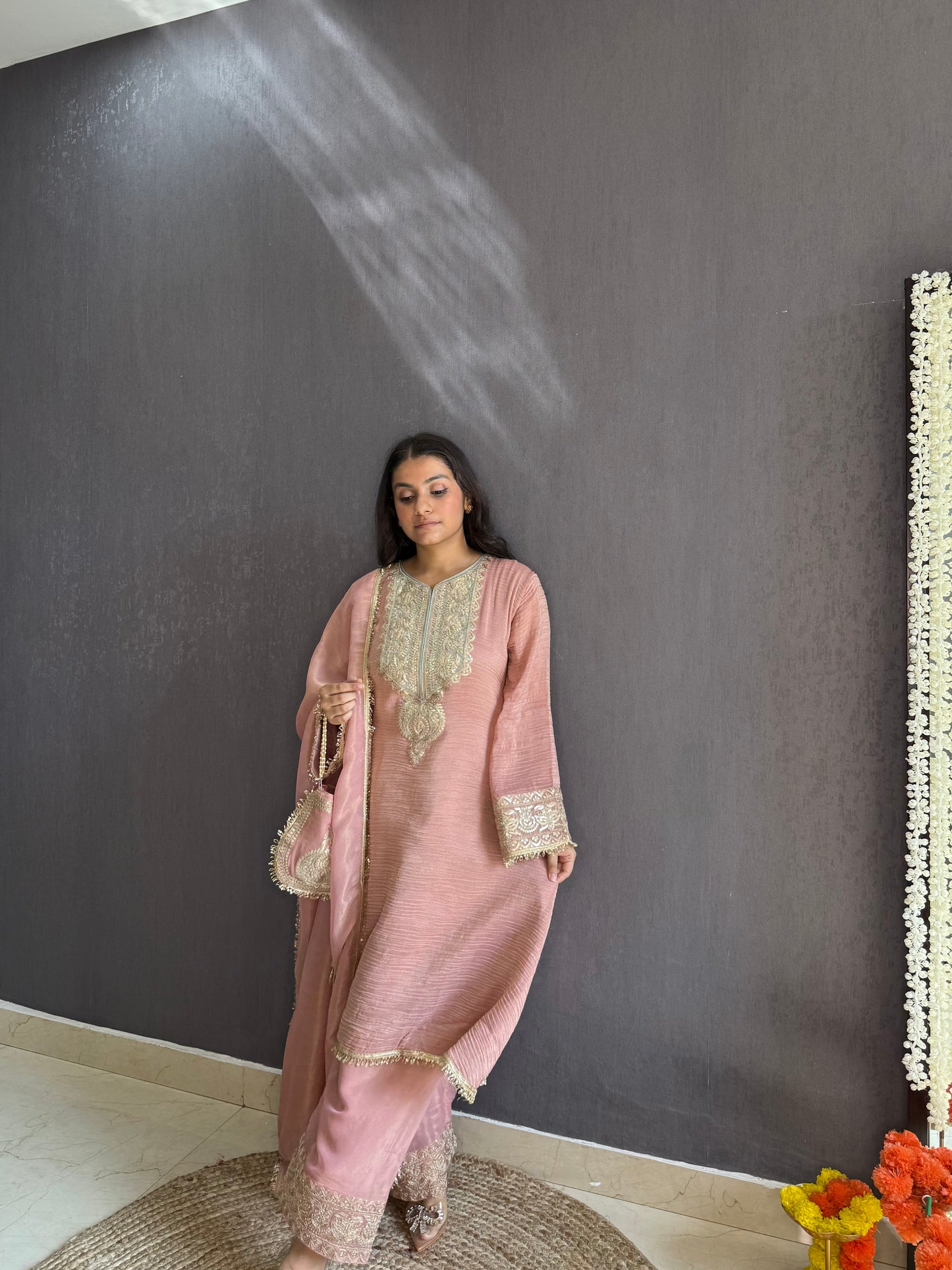Luxurious crush tissue aari work set
