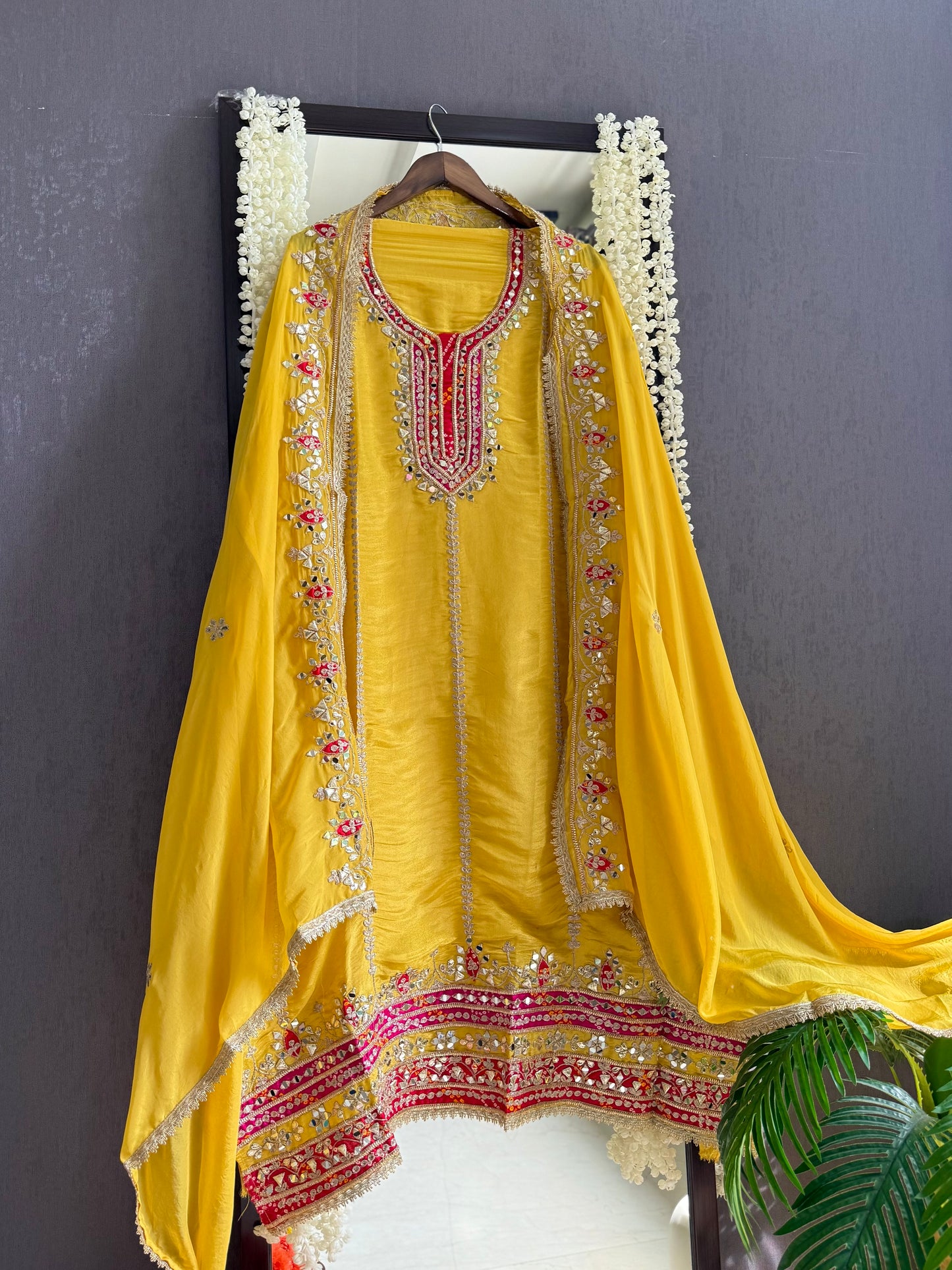 Luxurious Gotapatti Pure Tissue silk suit
