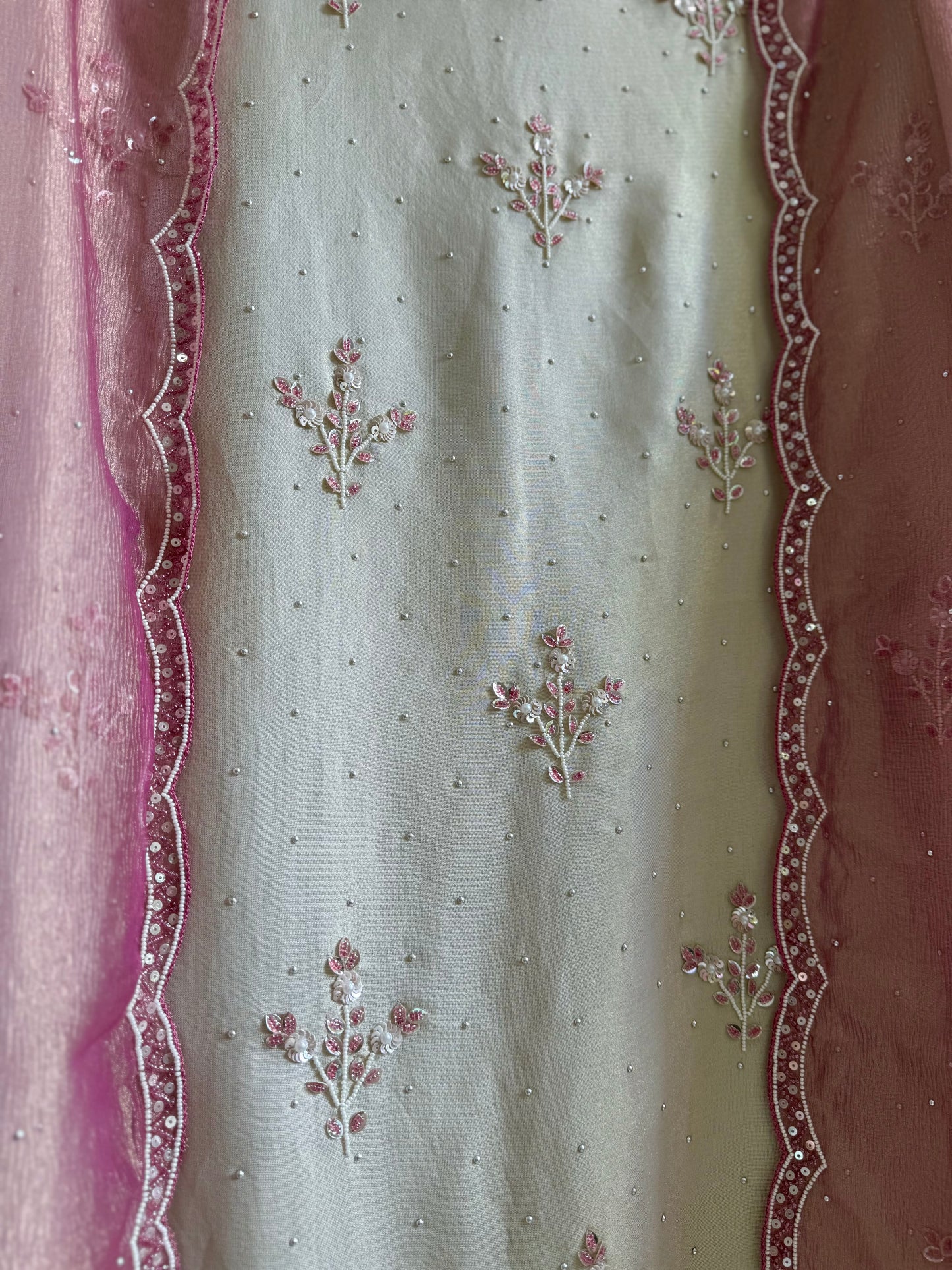 Luxurious dreamy handwork suit