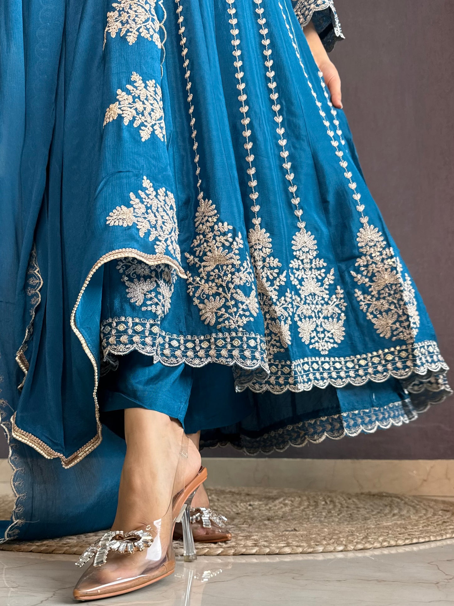 Kalidaar aari work Anarkali set