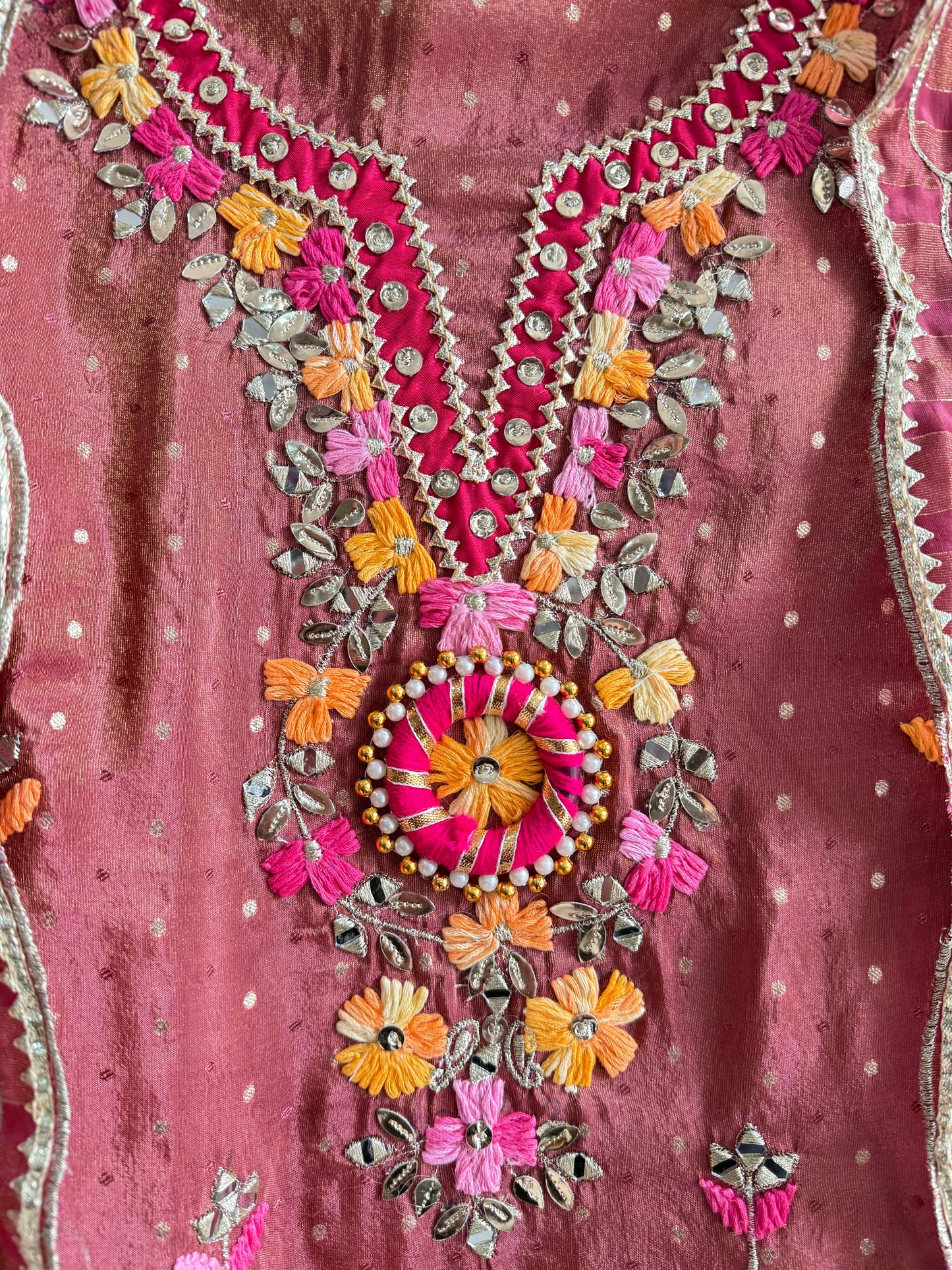 Luxurious Gotapatti Tissue silk suit