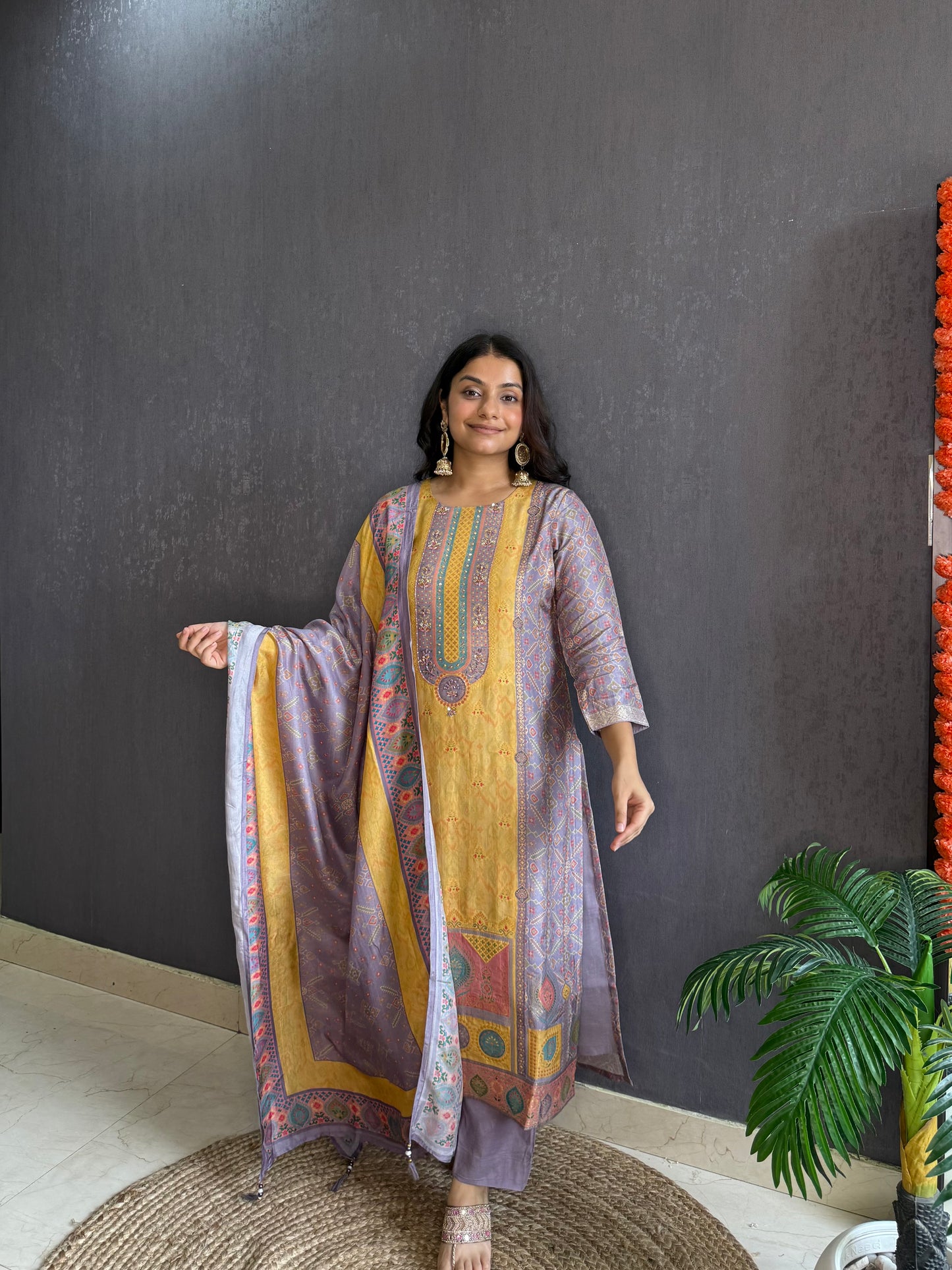 Meenakari Benarsi Handwork suit set