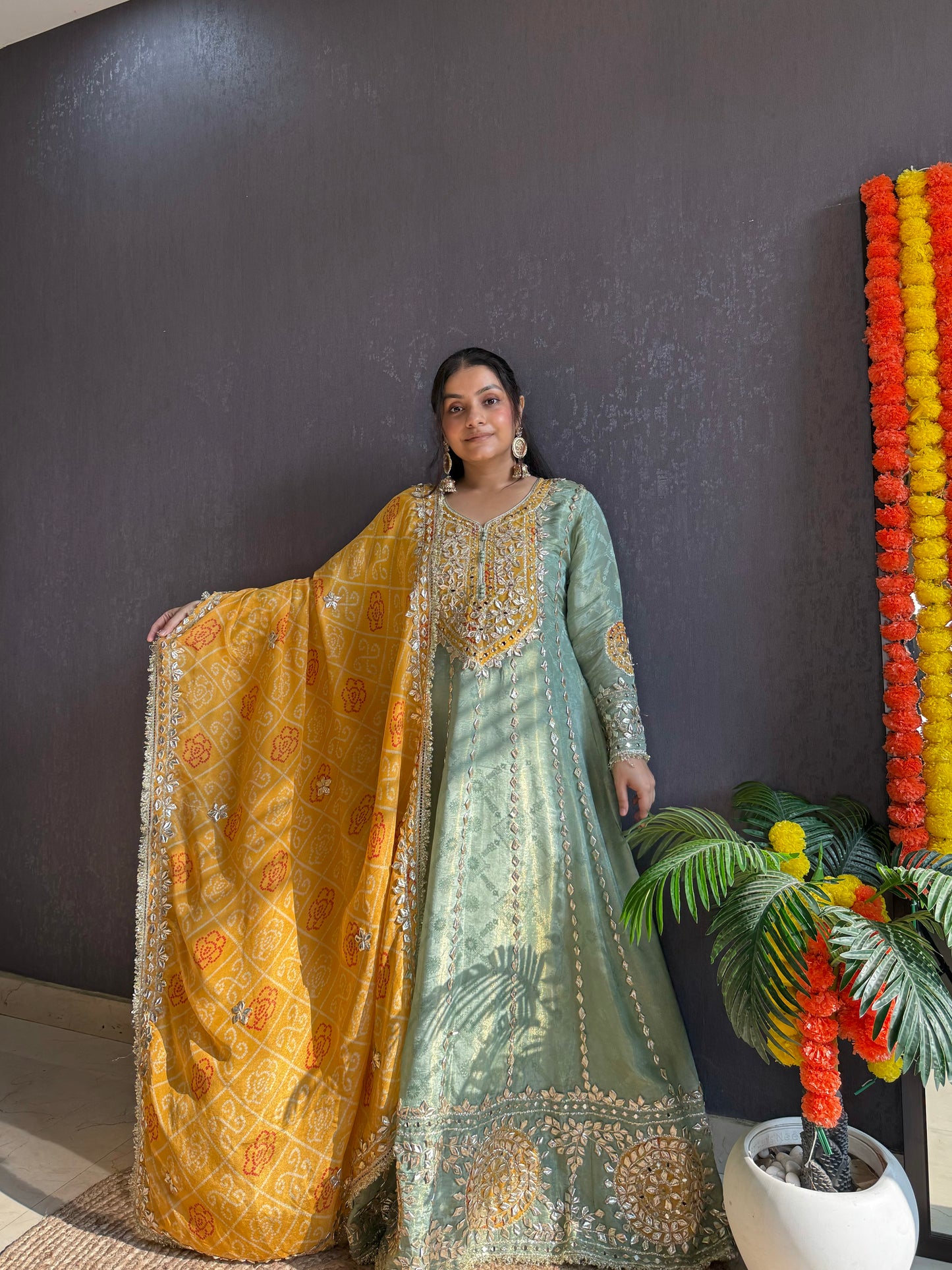 Luxurious Bandhani gotapatti anarkali set