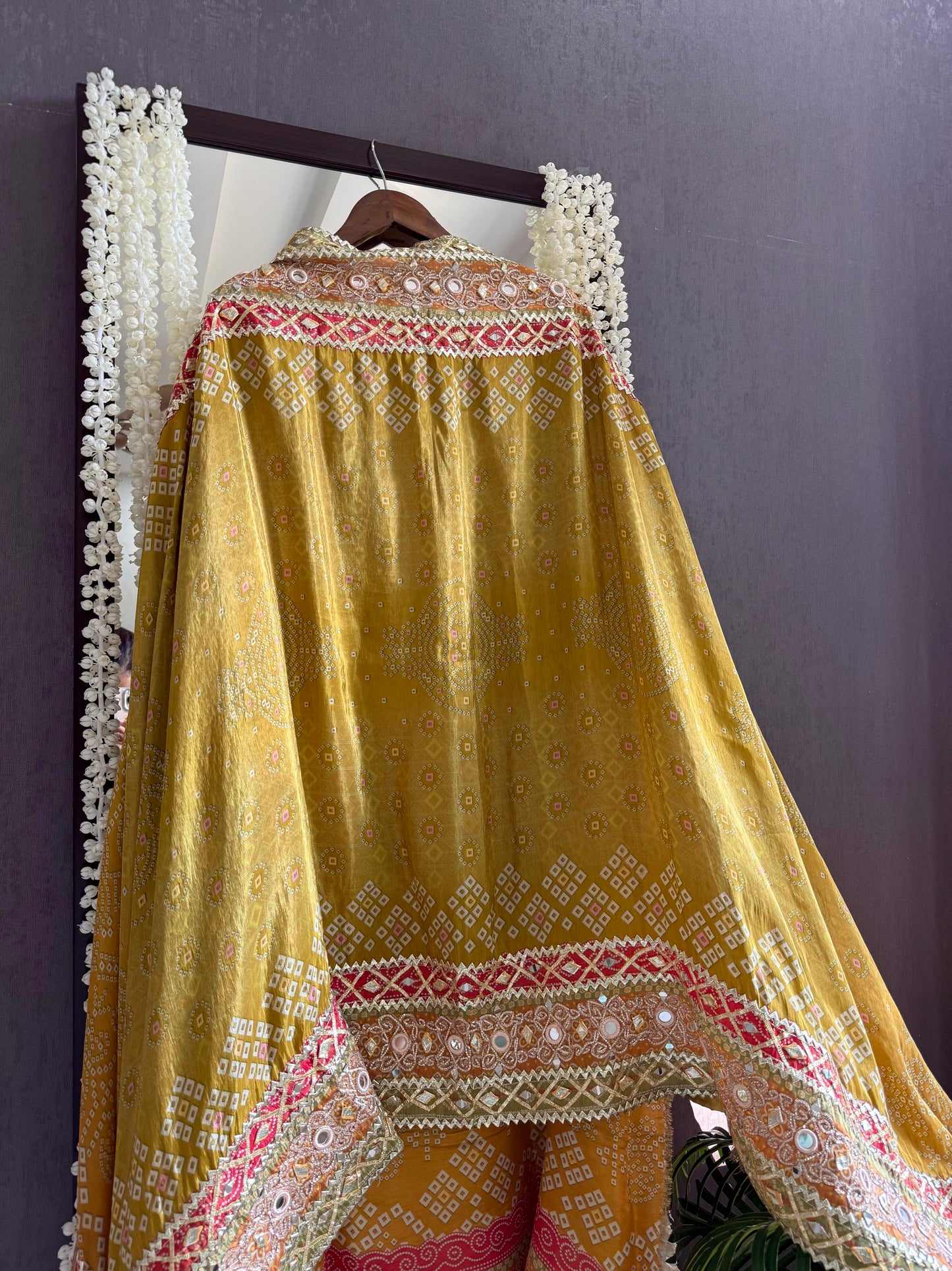 Luxurious bandhani ombré gotapatti suits