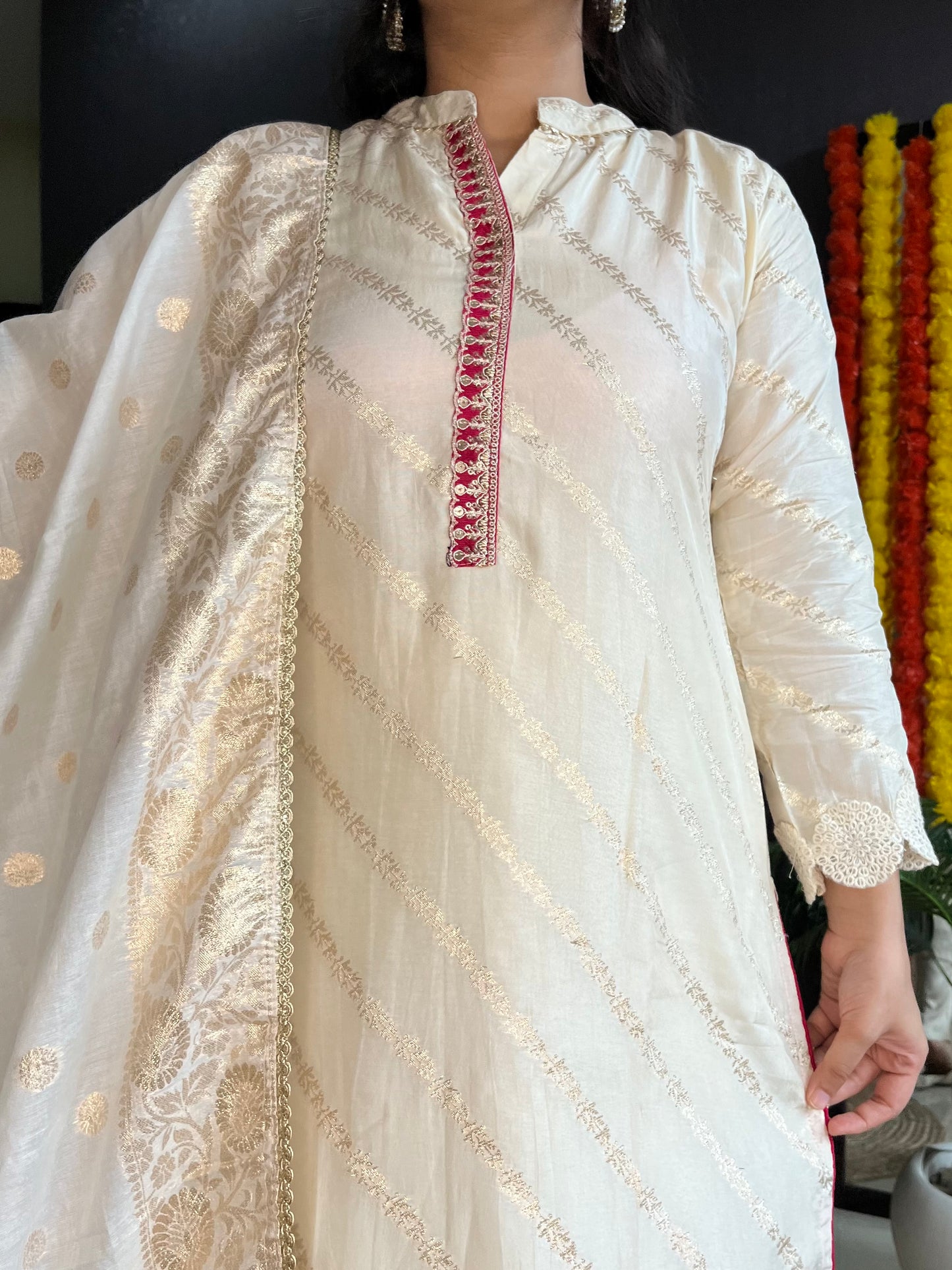 Benarsi Ivory set