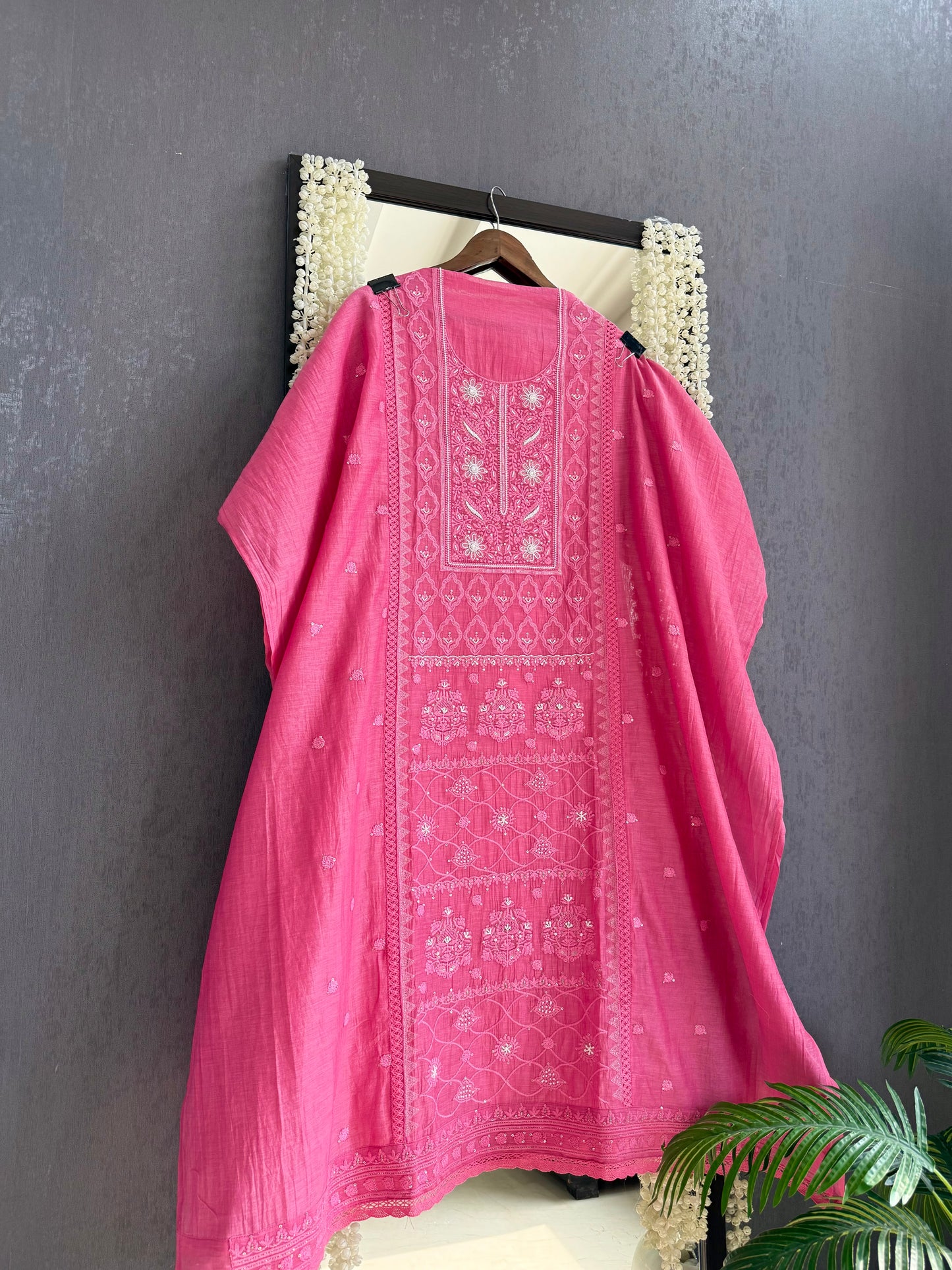 Luxurious Mul chanderi lucknowi handwork suit