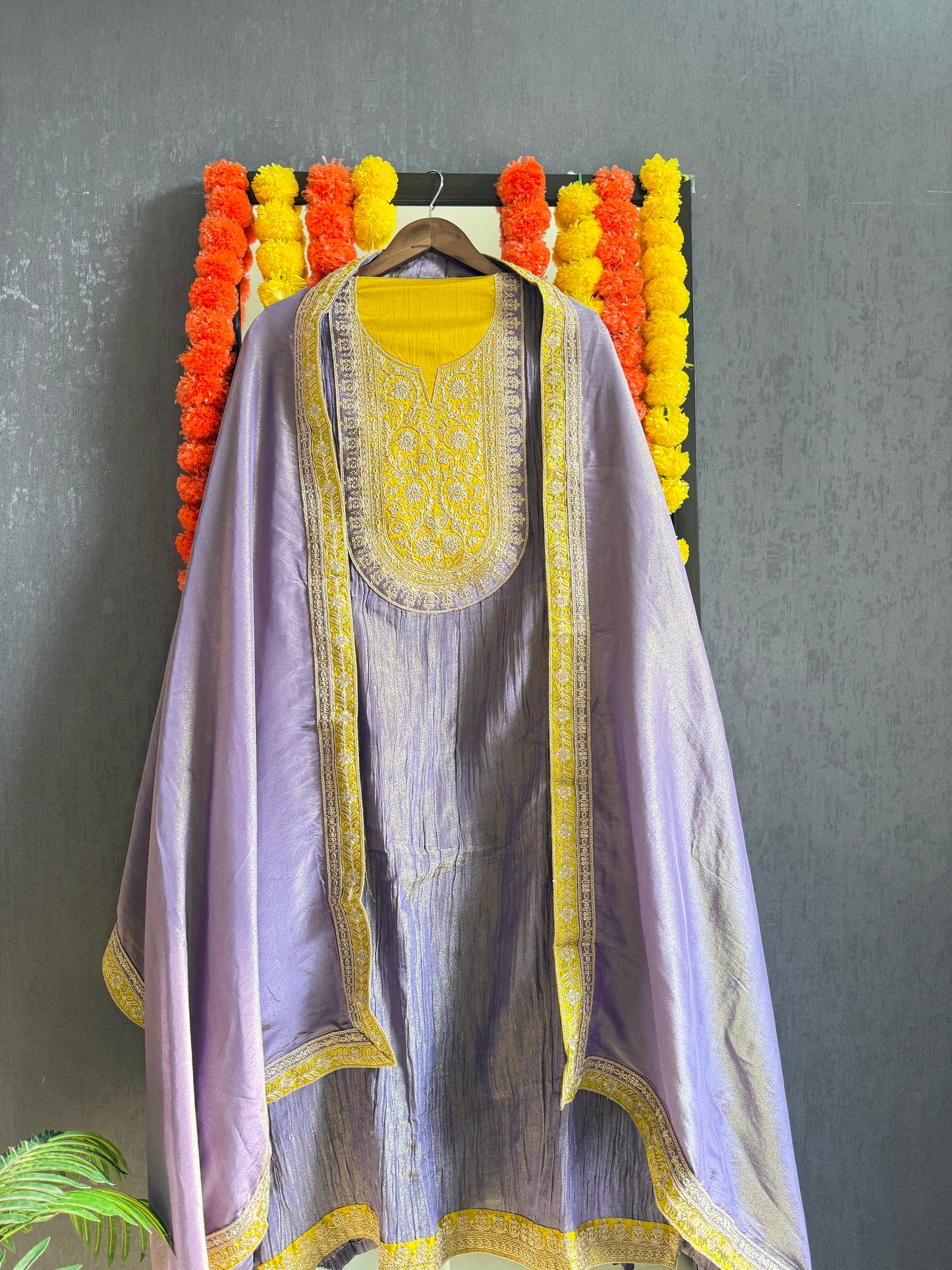 Crush tissue marori aari work suit