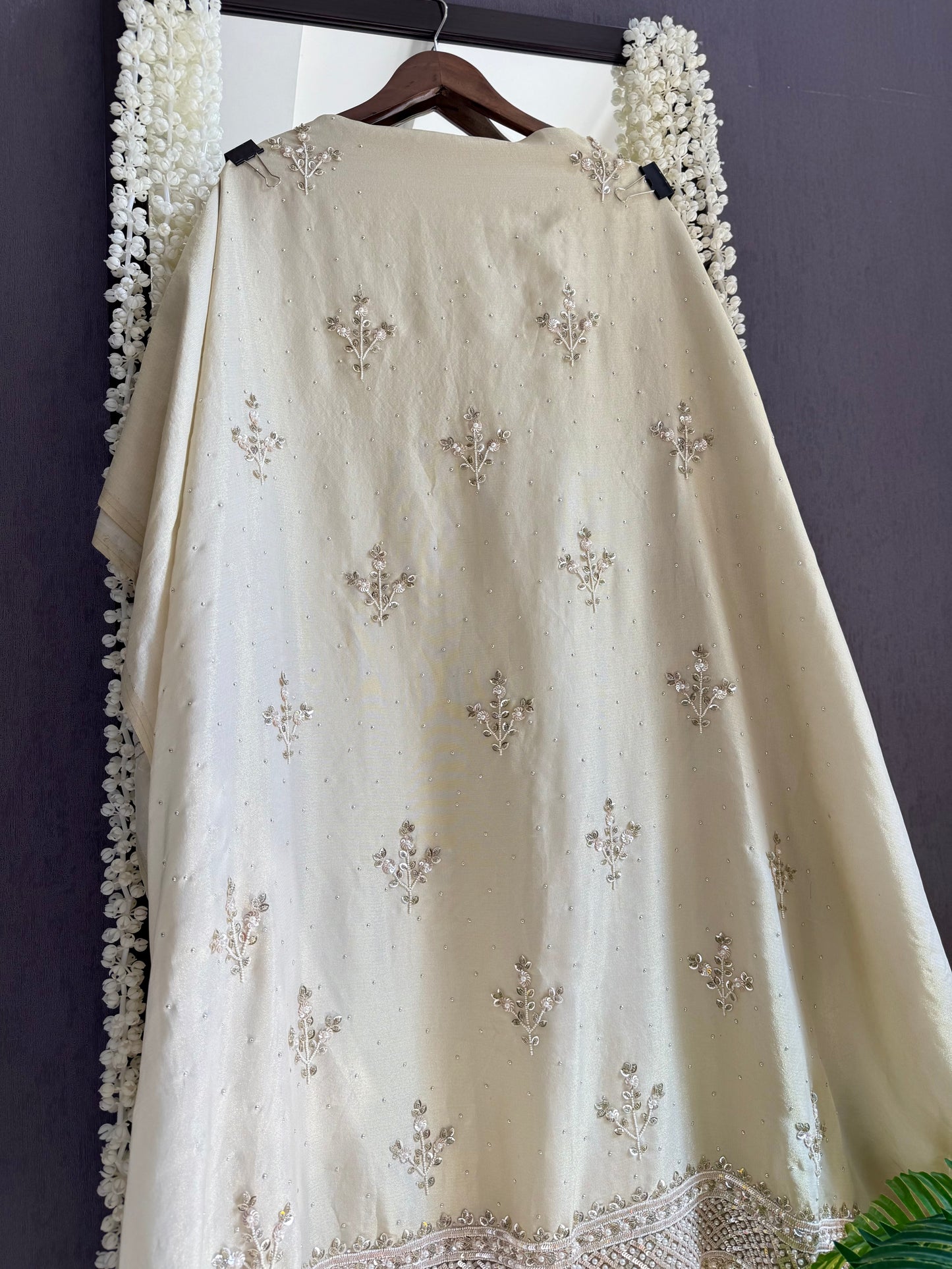 Luxurious dreamy handwork suit