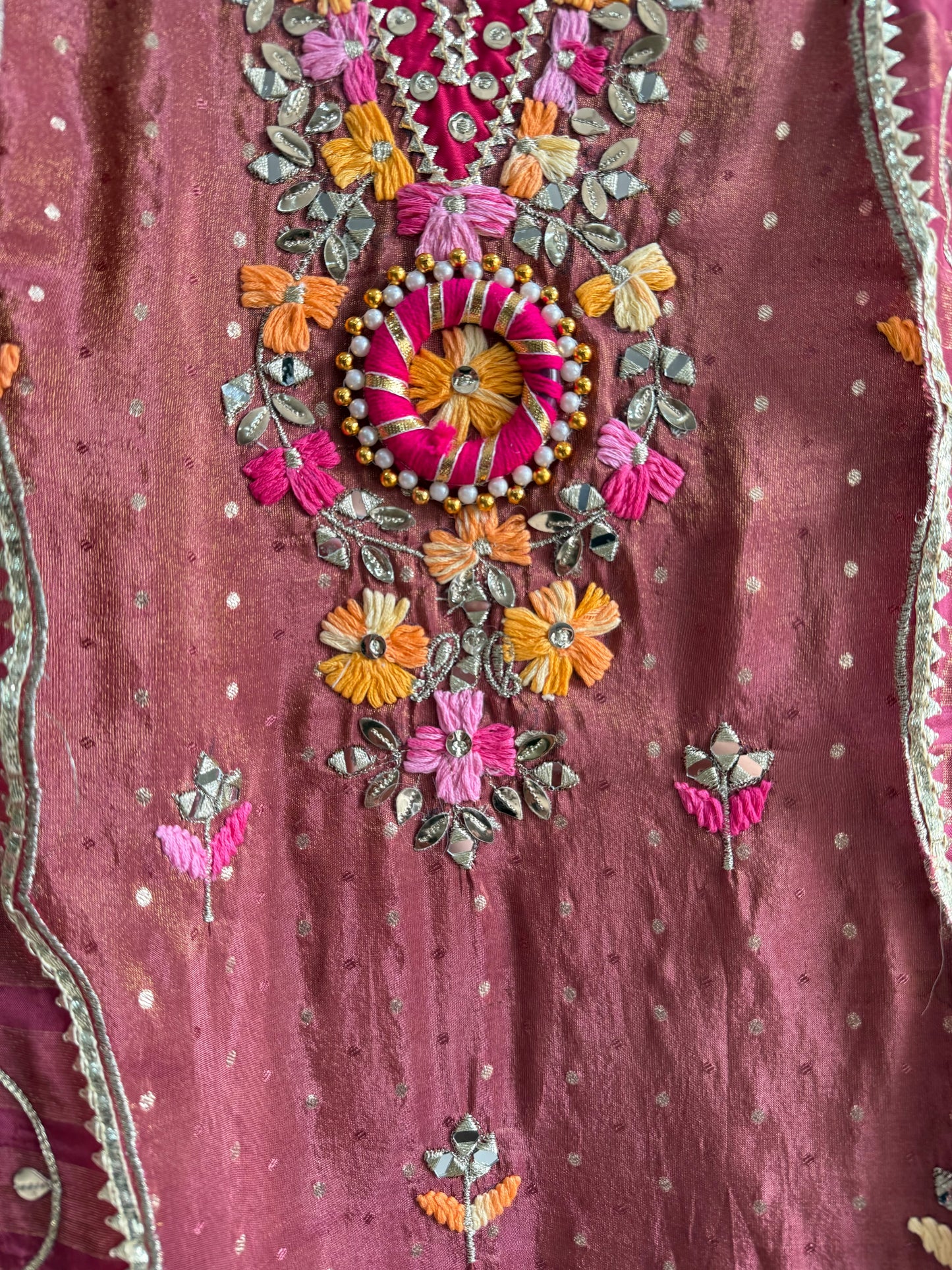 Luxurious Gotapatti Tissue silk suit