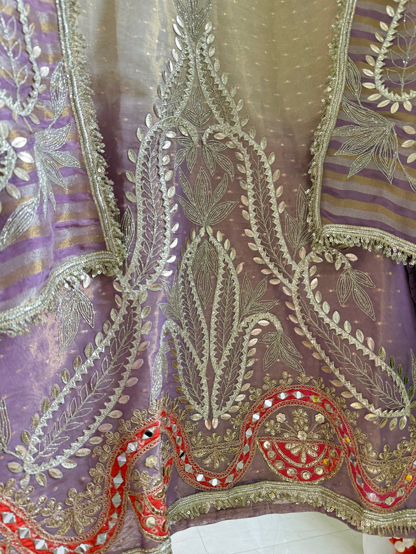 Luxurious Gotapatti ombré suit