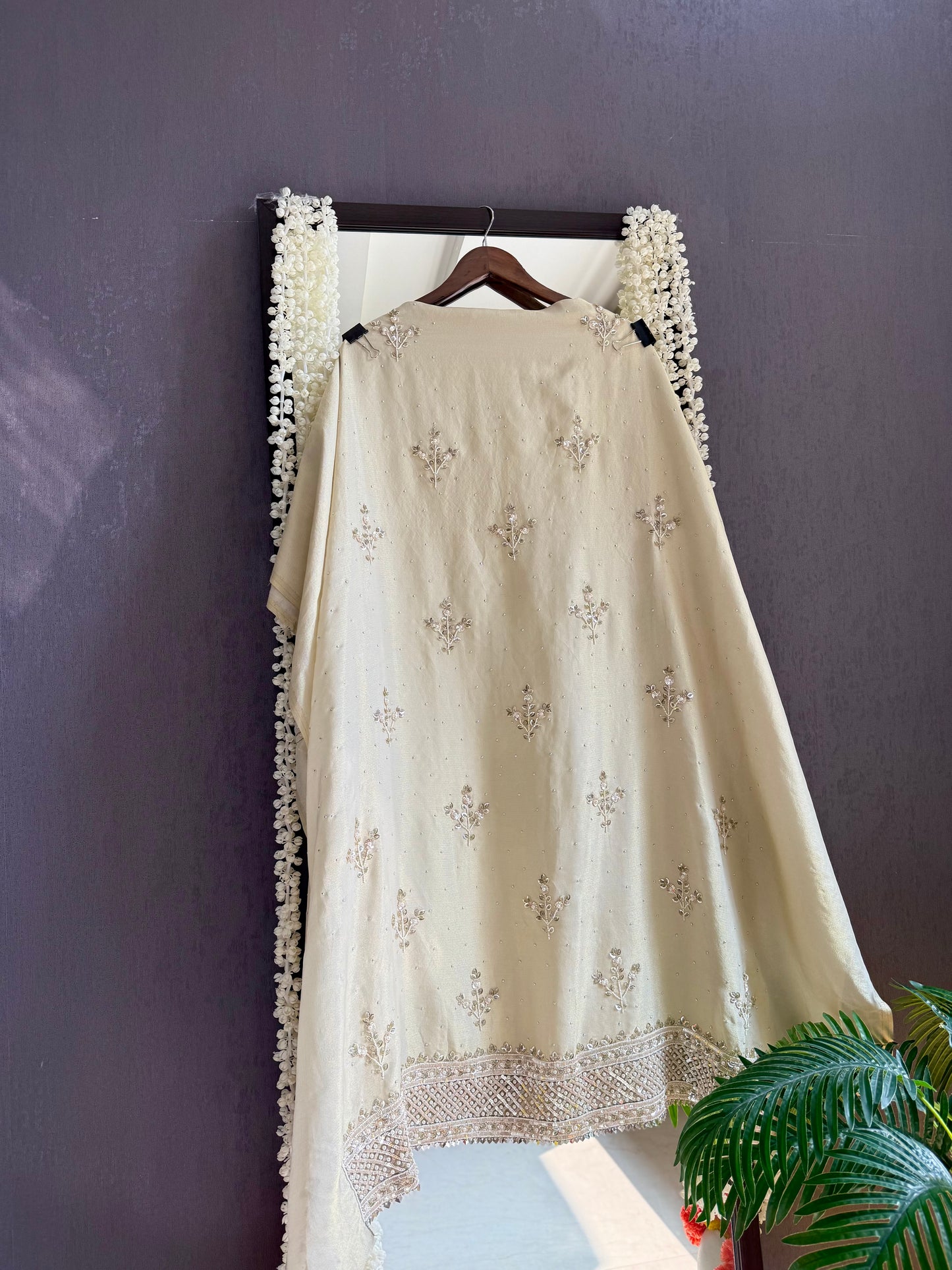 Luxurious dreamy handwork suit