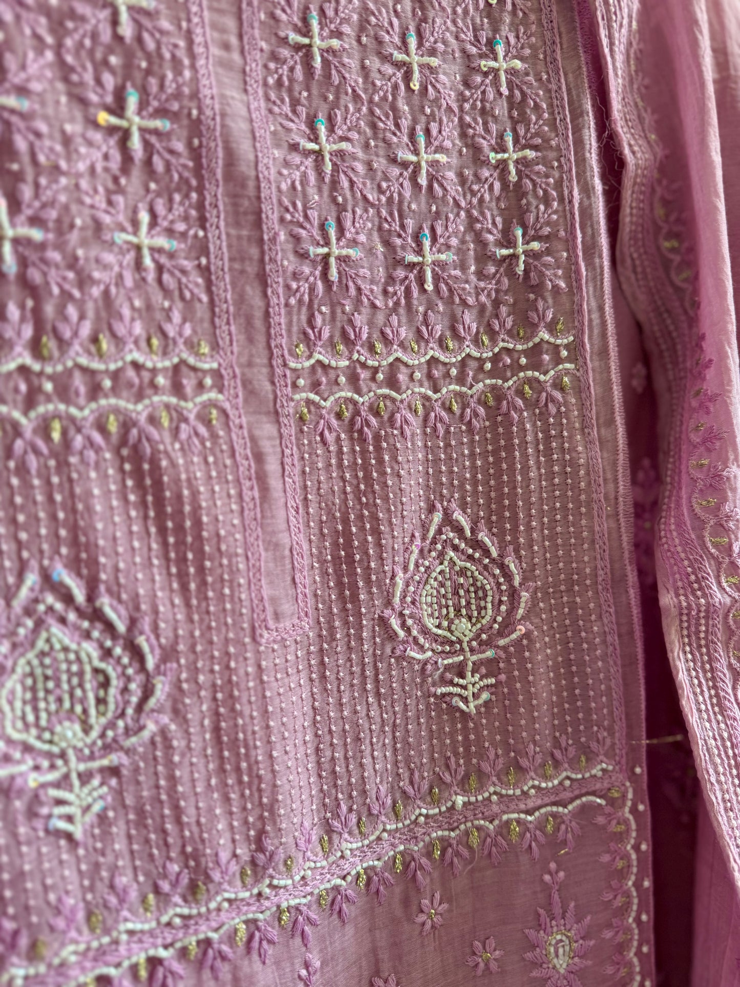 Luxurious Mul chanderi lucknowi handwork suit