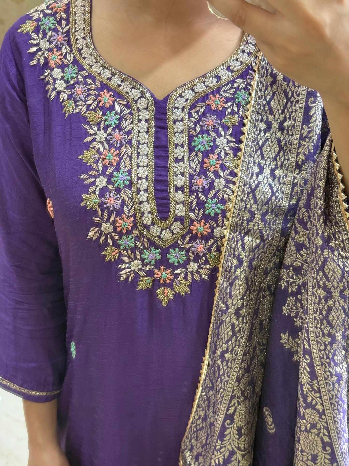 Benarsi Handwork suit set
