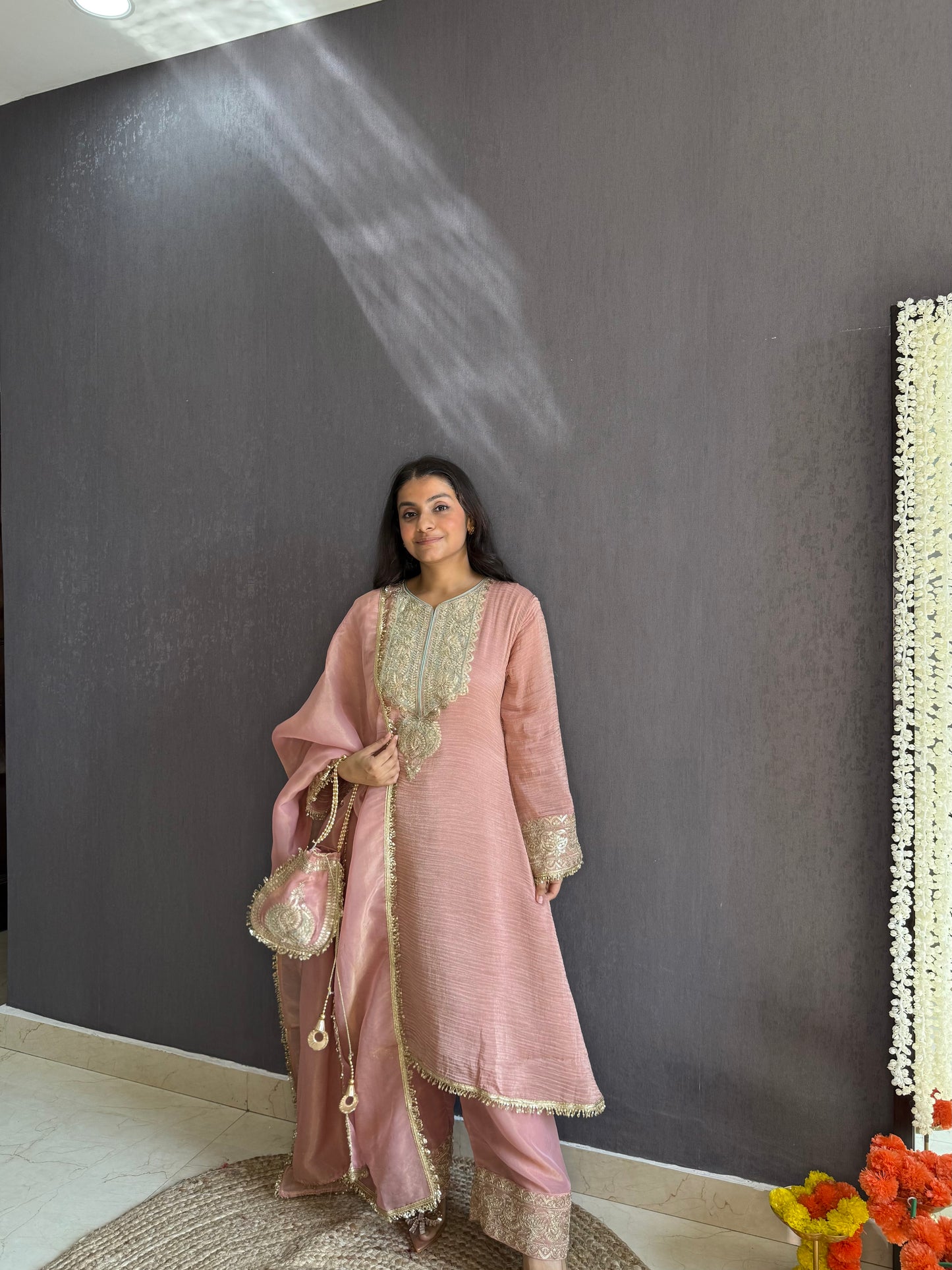 Luxurious crush tissue aari work set