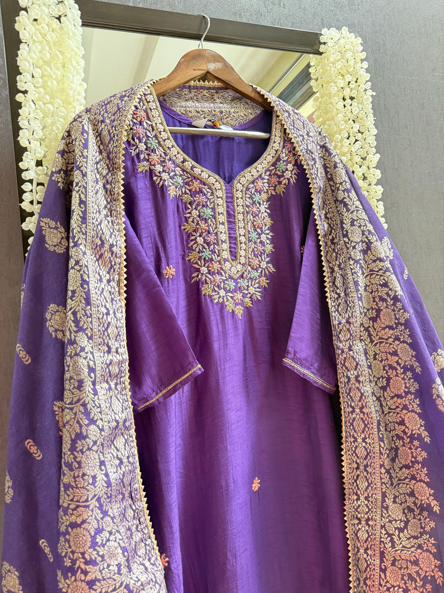 Benarsi Handwork suit set