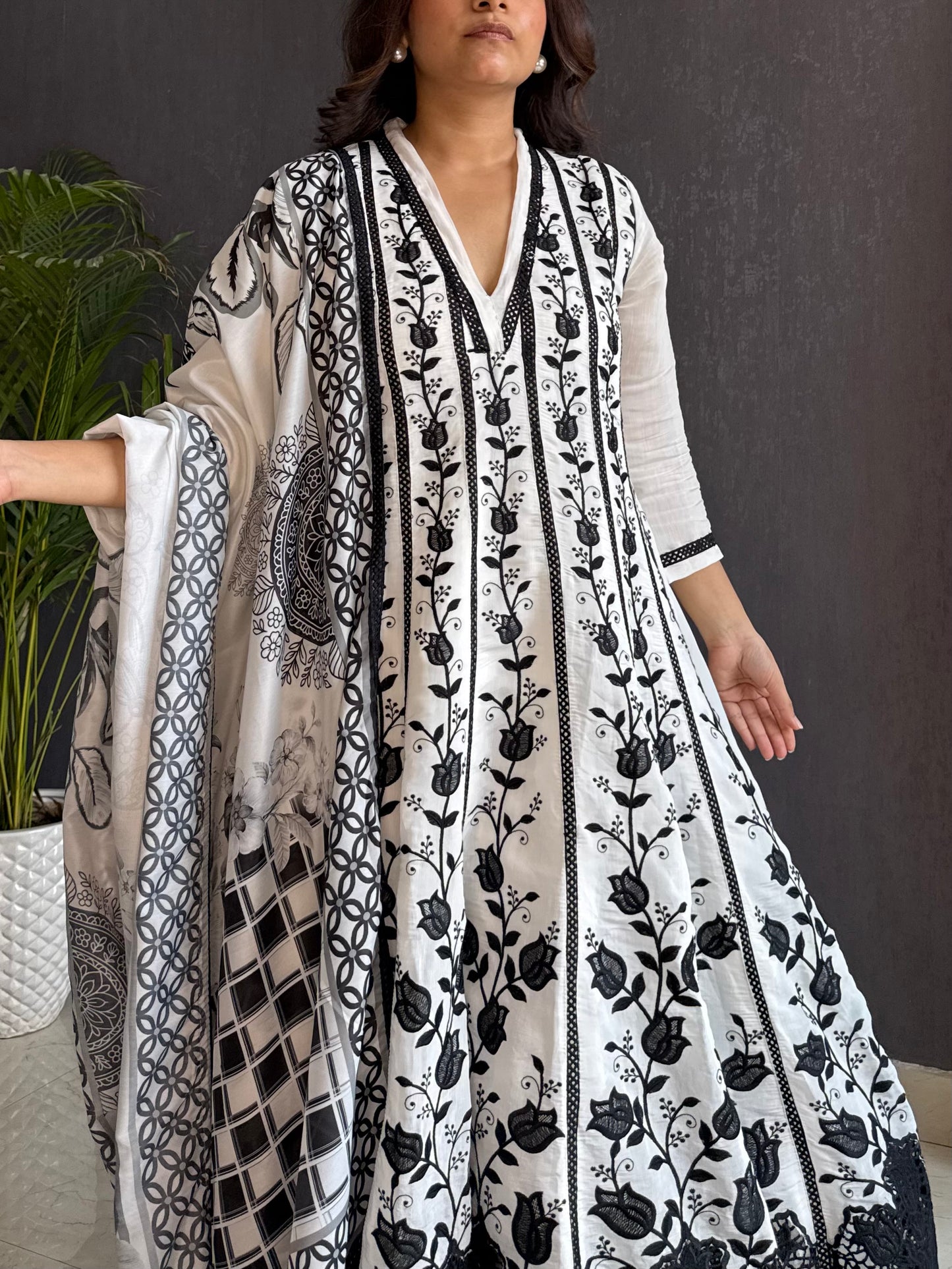 Chanderi Threadwork tulips anarkali set