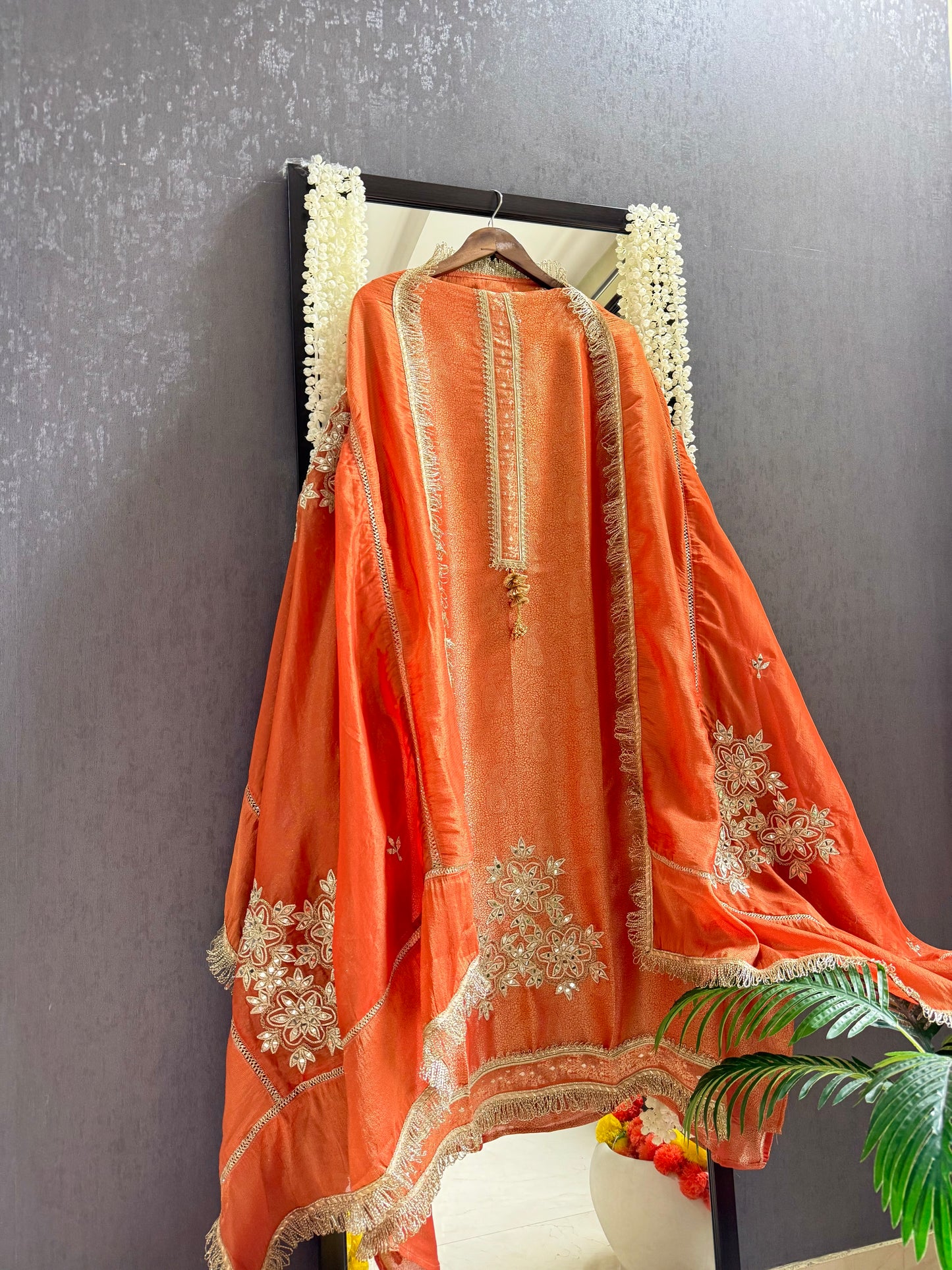 Luxurious brocade benarsi Mirror suit