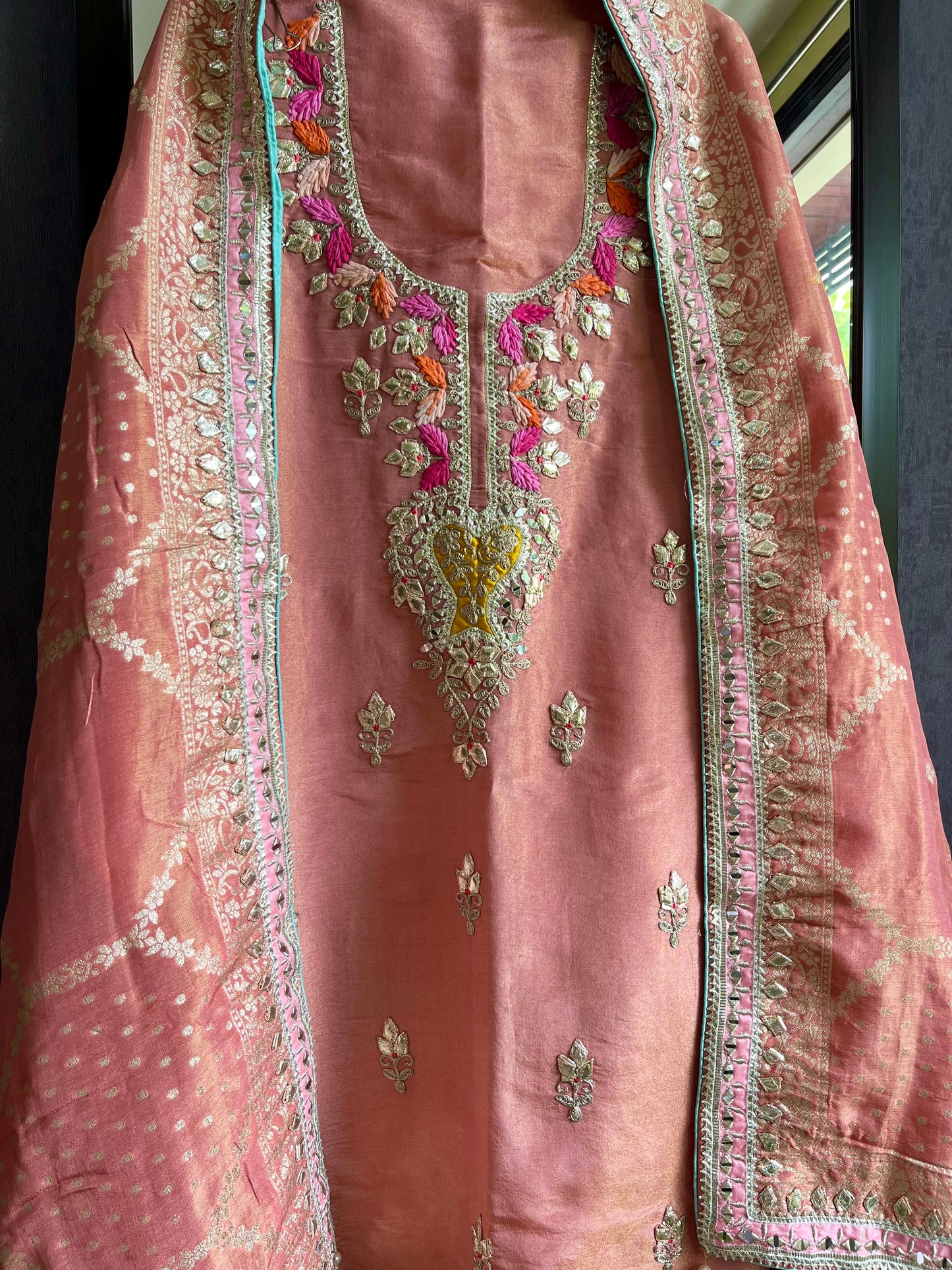 Luxurious Gotapatti Tissue silk suit