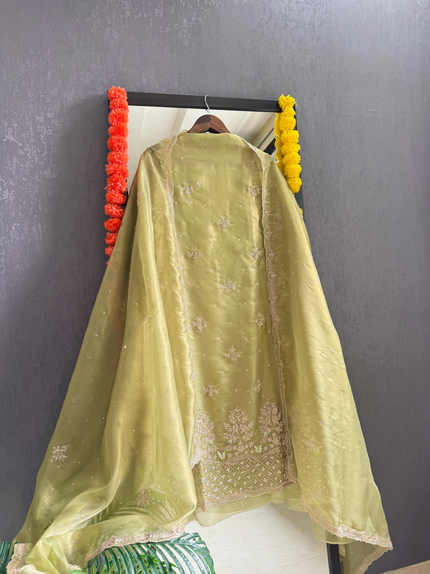 Heeramandi handwork suit