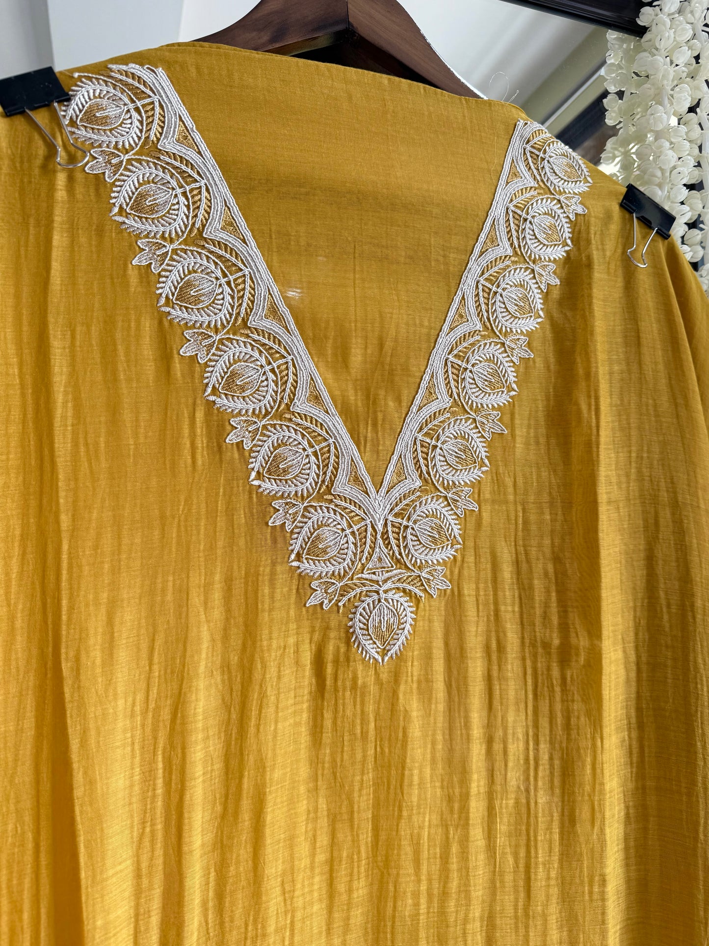 Luxurious aari work Mul chanderi suit
