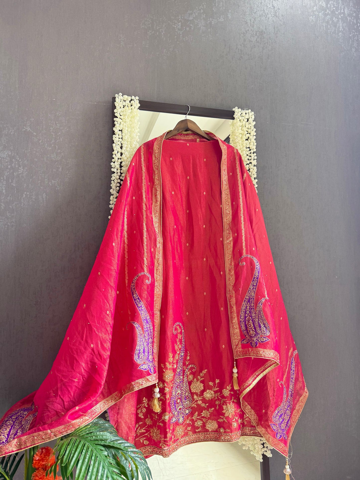 Benarsi zardozi suit