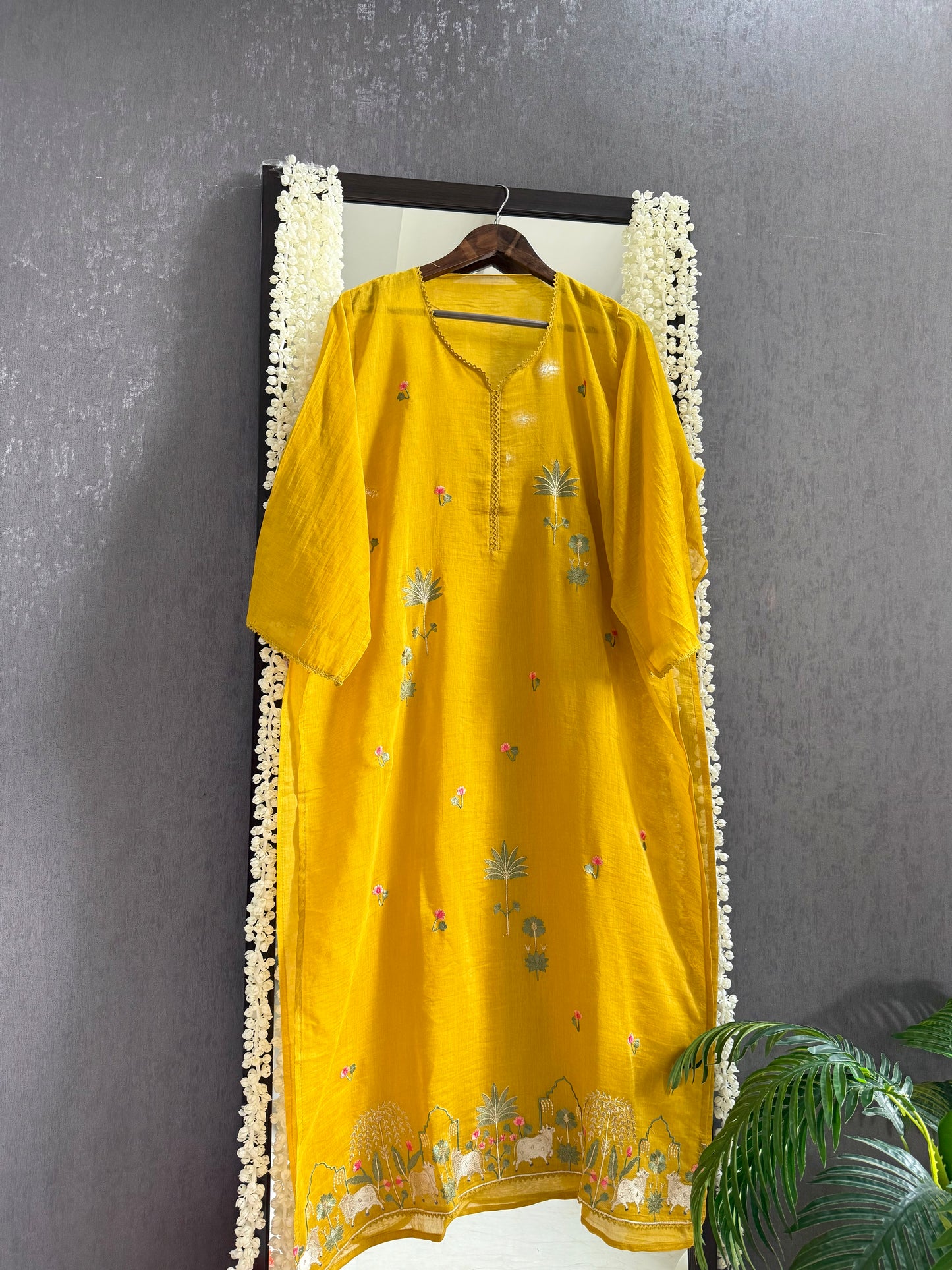 Luxurious Mul chanderi pichwai suit