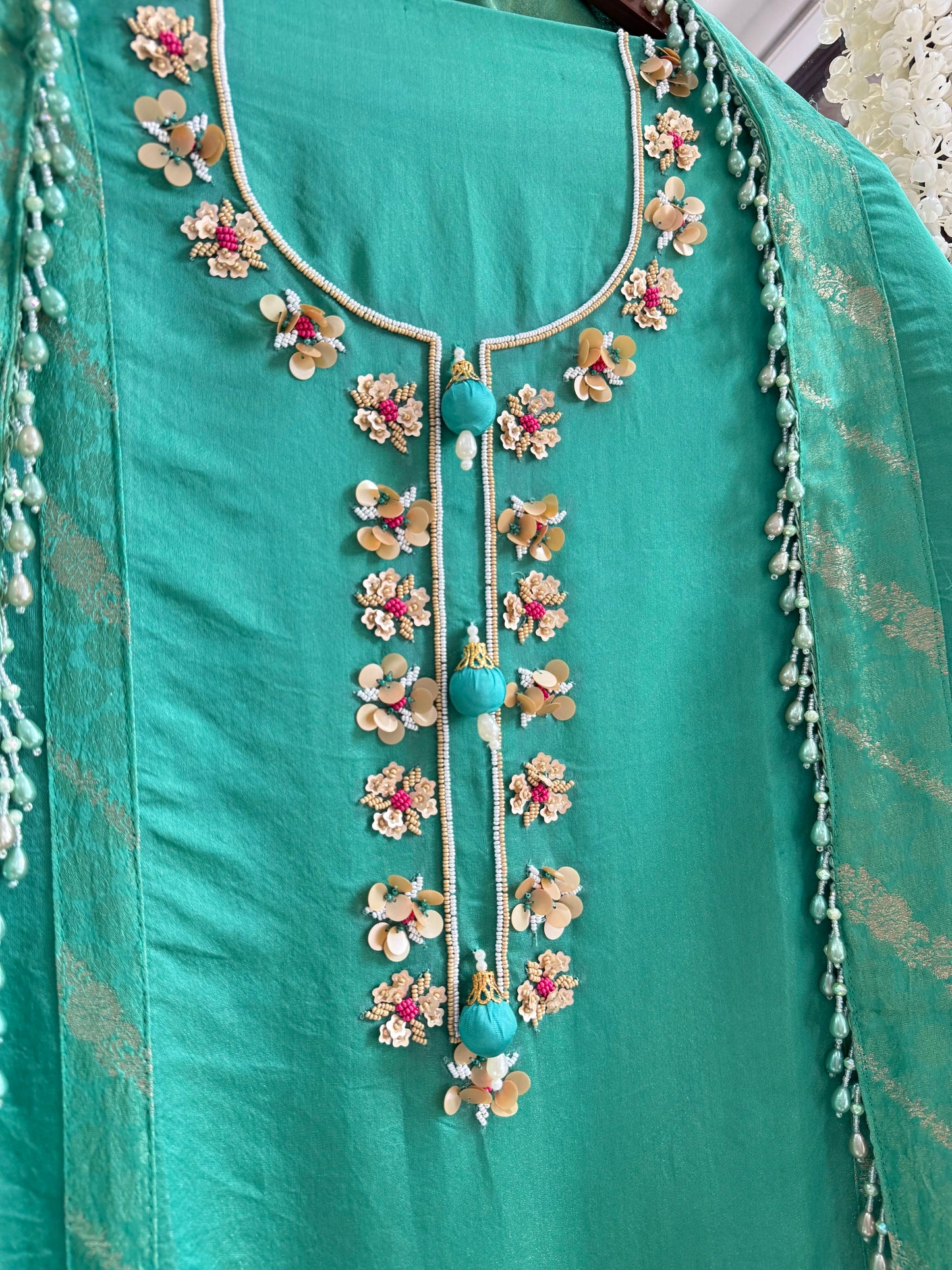 Luxurious elephants Handwork suit