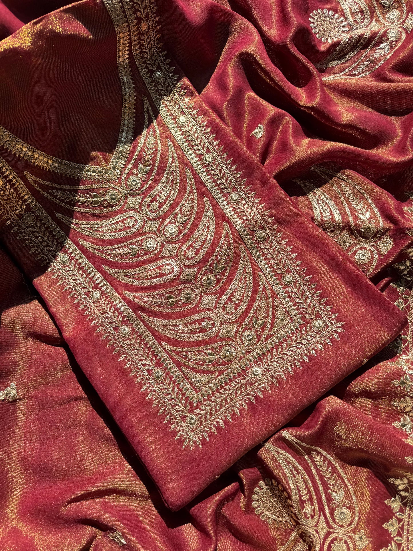 Luxurious Tissue silk suit