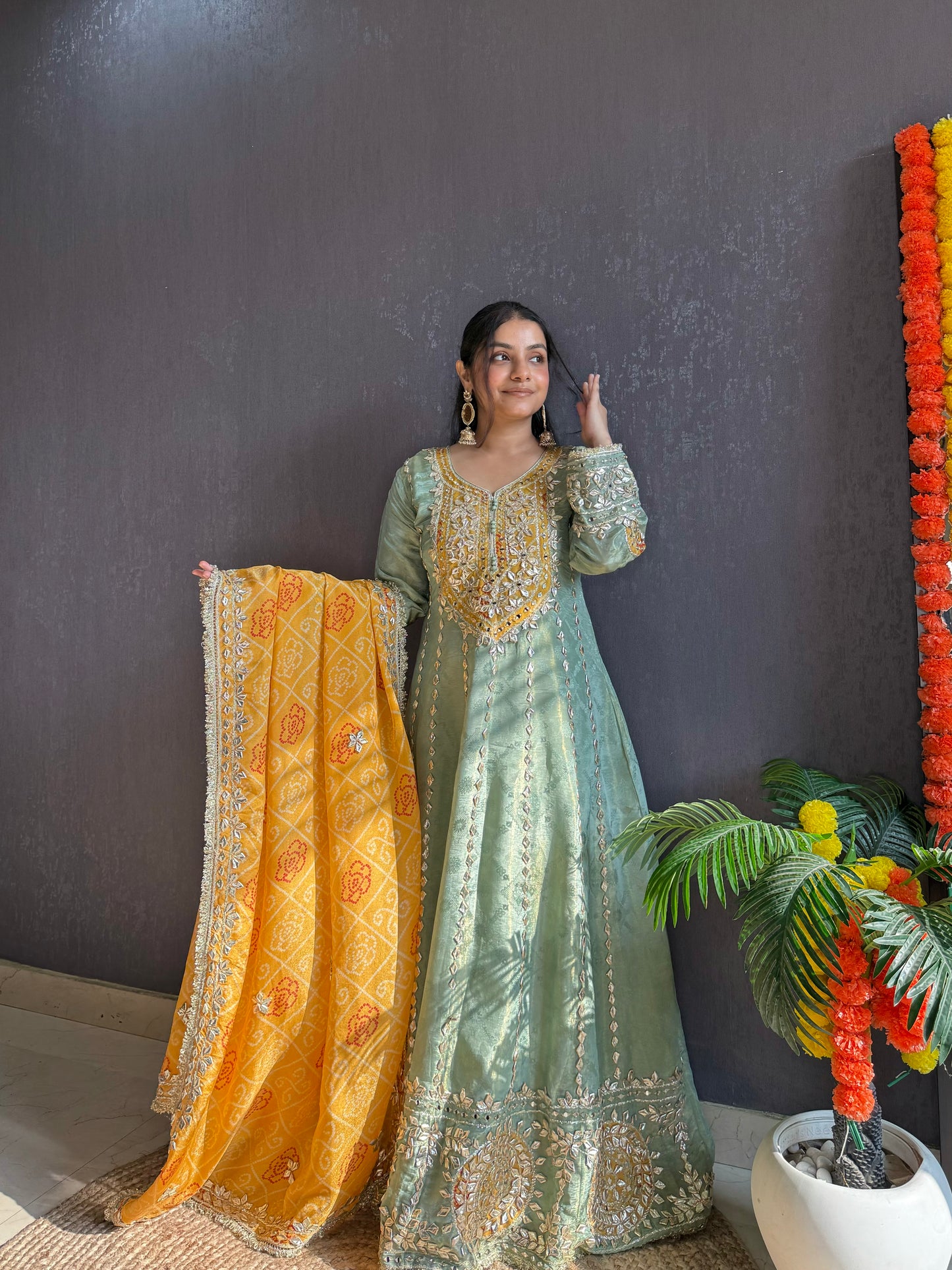 Luxurious Bandhani gotapatti anarkali set