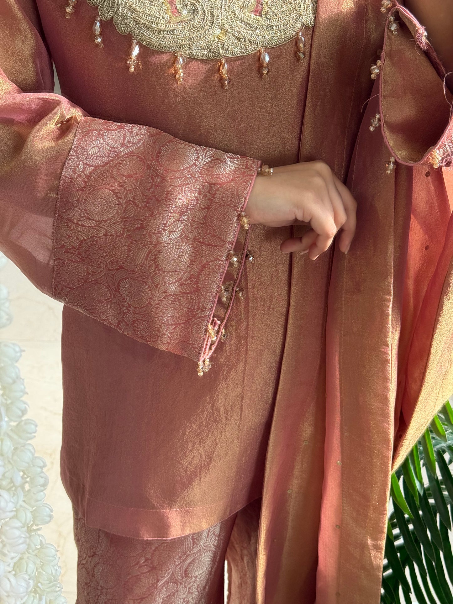 Luxurious tissue silk brocade set