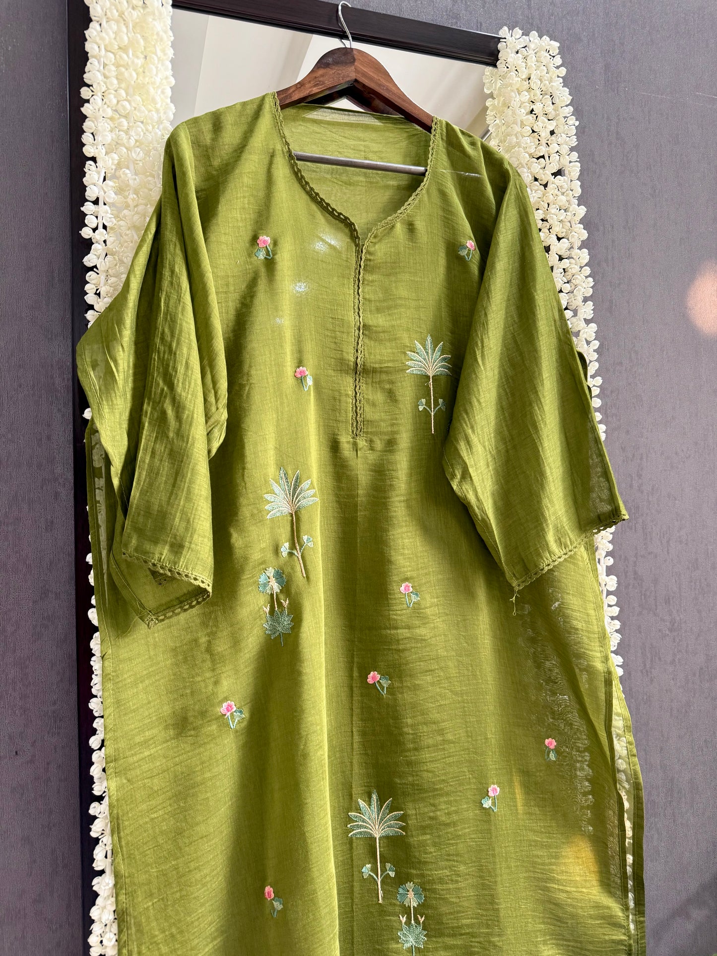 Luxurious Mul chanderi pichwai suit