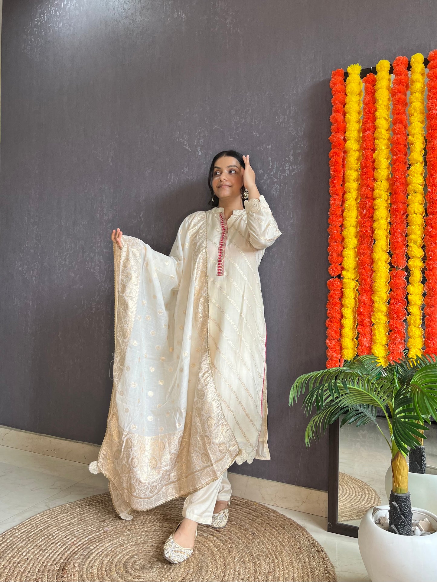 Benarsi Ivory set