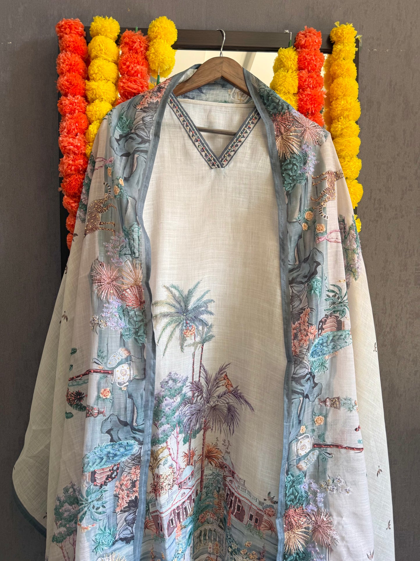 Pure linen frenchknot kantha work suit