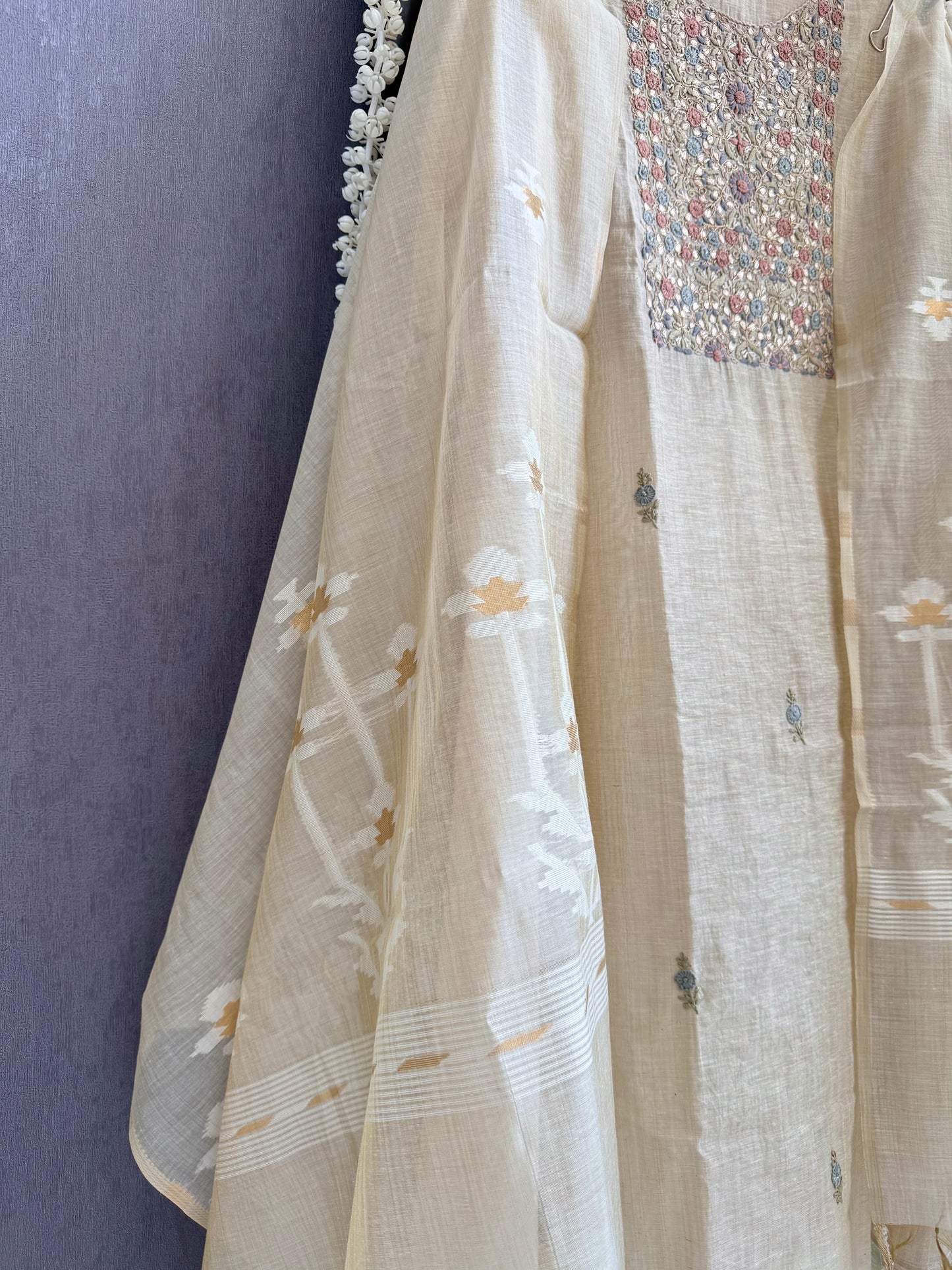 Linen gota frenchknot suit