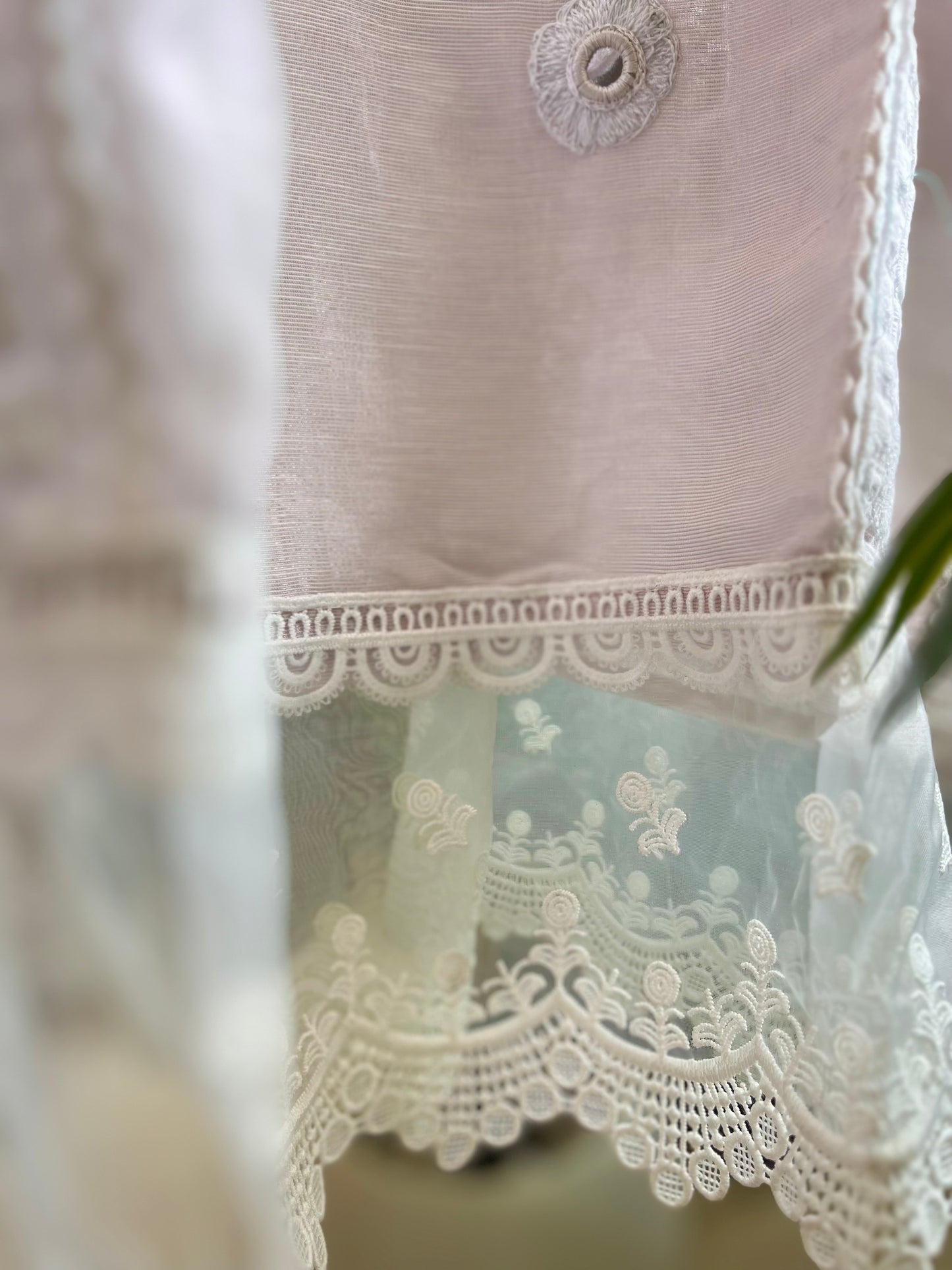 Premium Linen mirrorwork lacework suit