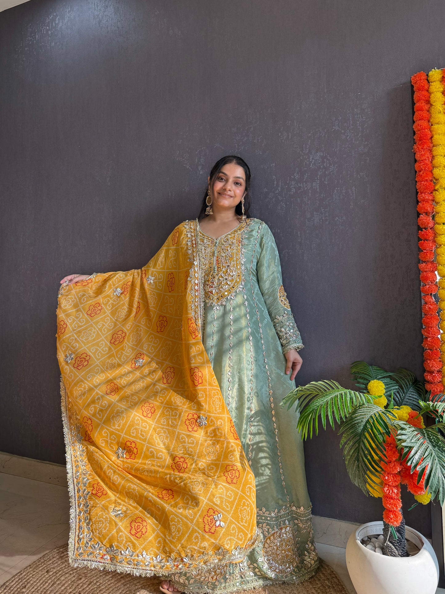 Luxurious Bandhani gotapatti anarkali set