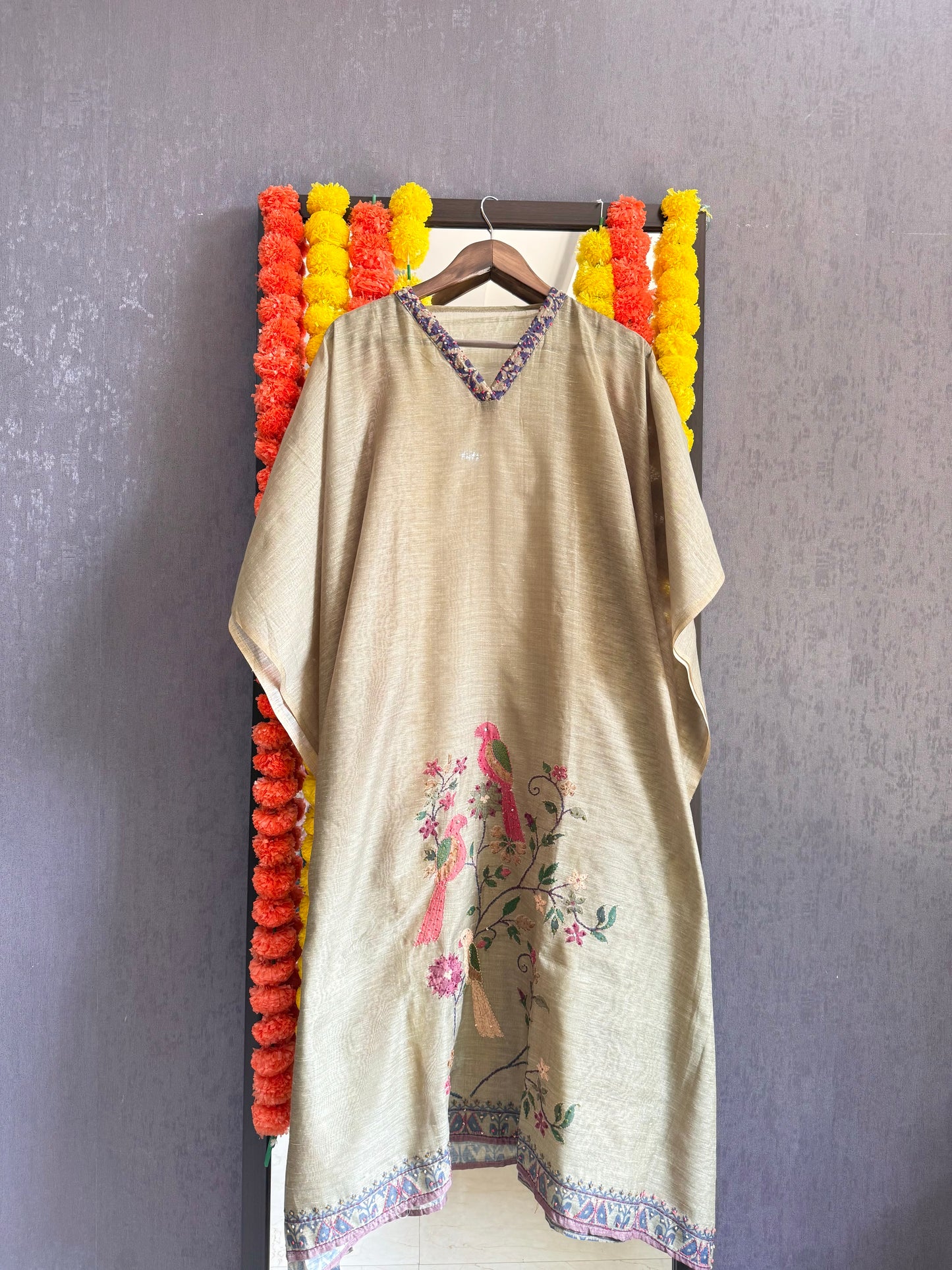 Pure linen birds frenchknot kantha work suit