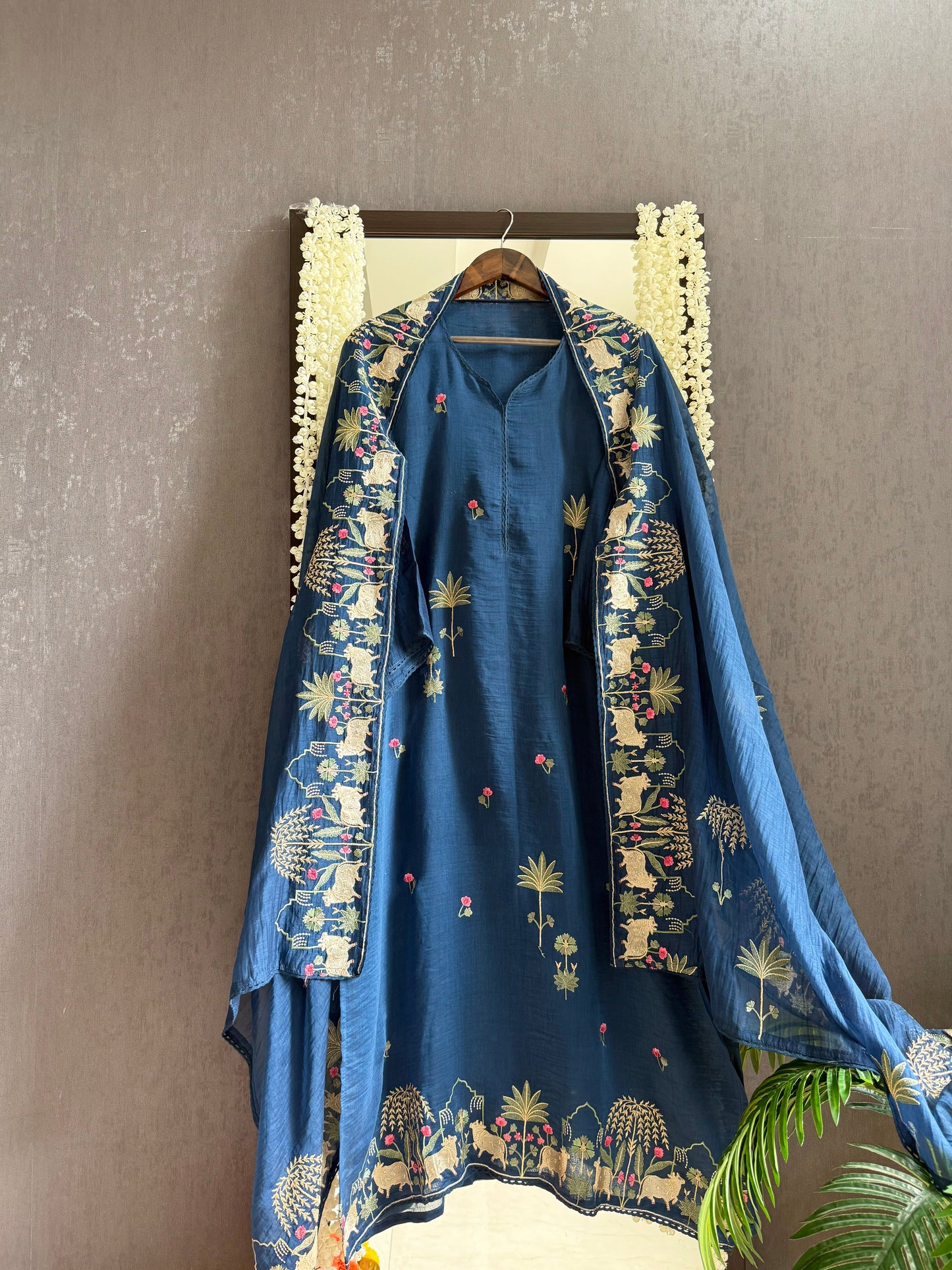 Luxurious Mul chanderi pichwai suit