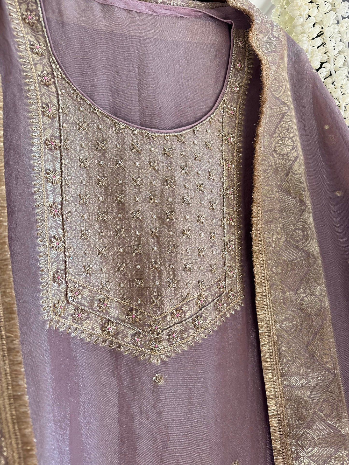 Zardozi Benarsi suit