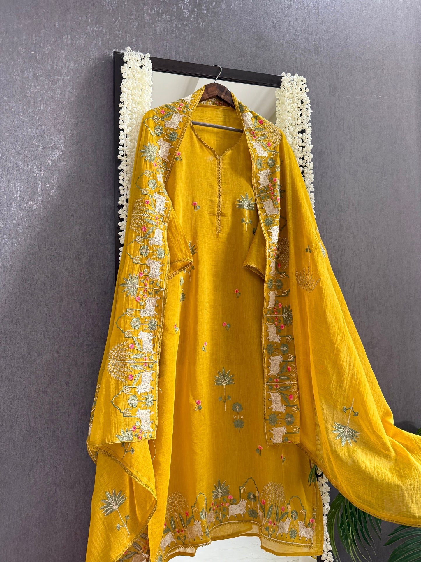 Luxurious Mul chanderi pichwai suit