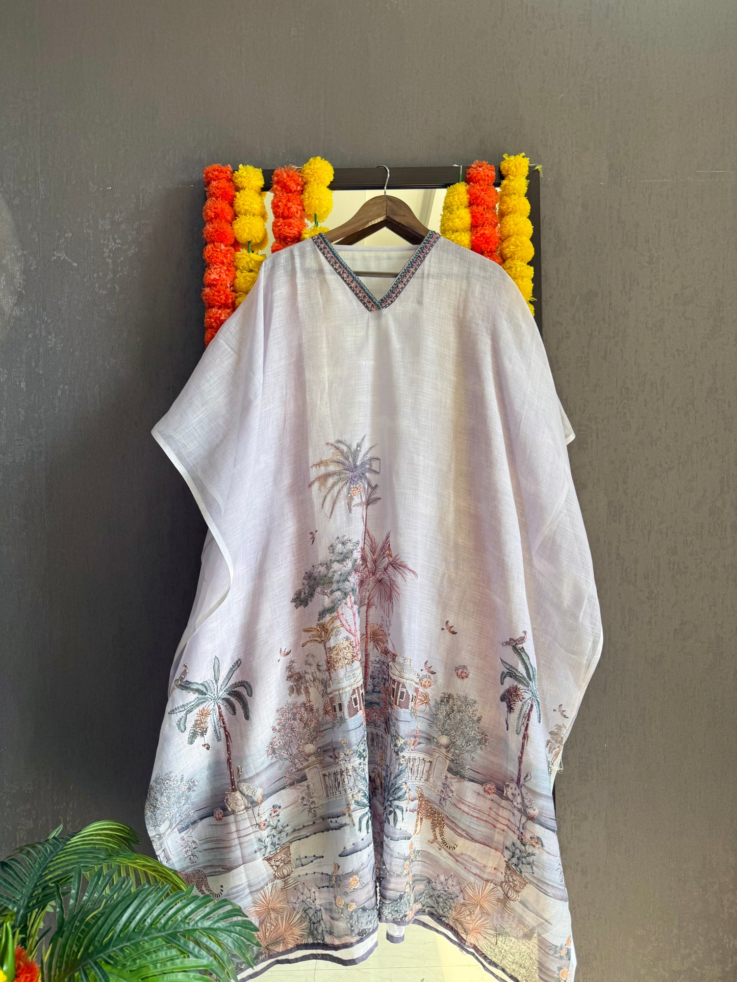 Pure linen frenchknot kantha work suit