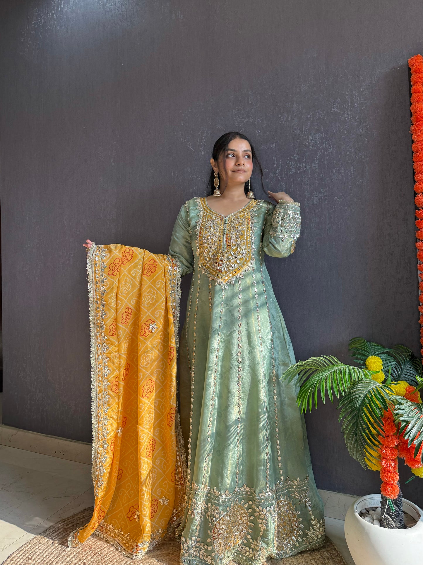 Luxurious Bandhani gotapatti anarkali set