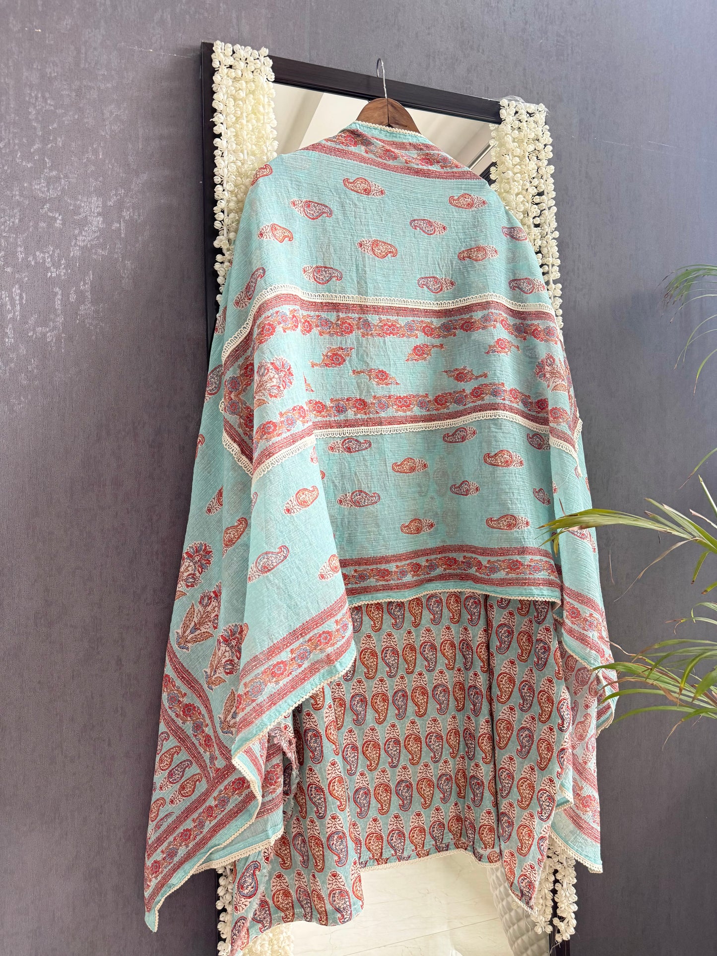 Mulmul cotton paisley florals suit